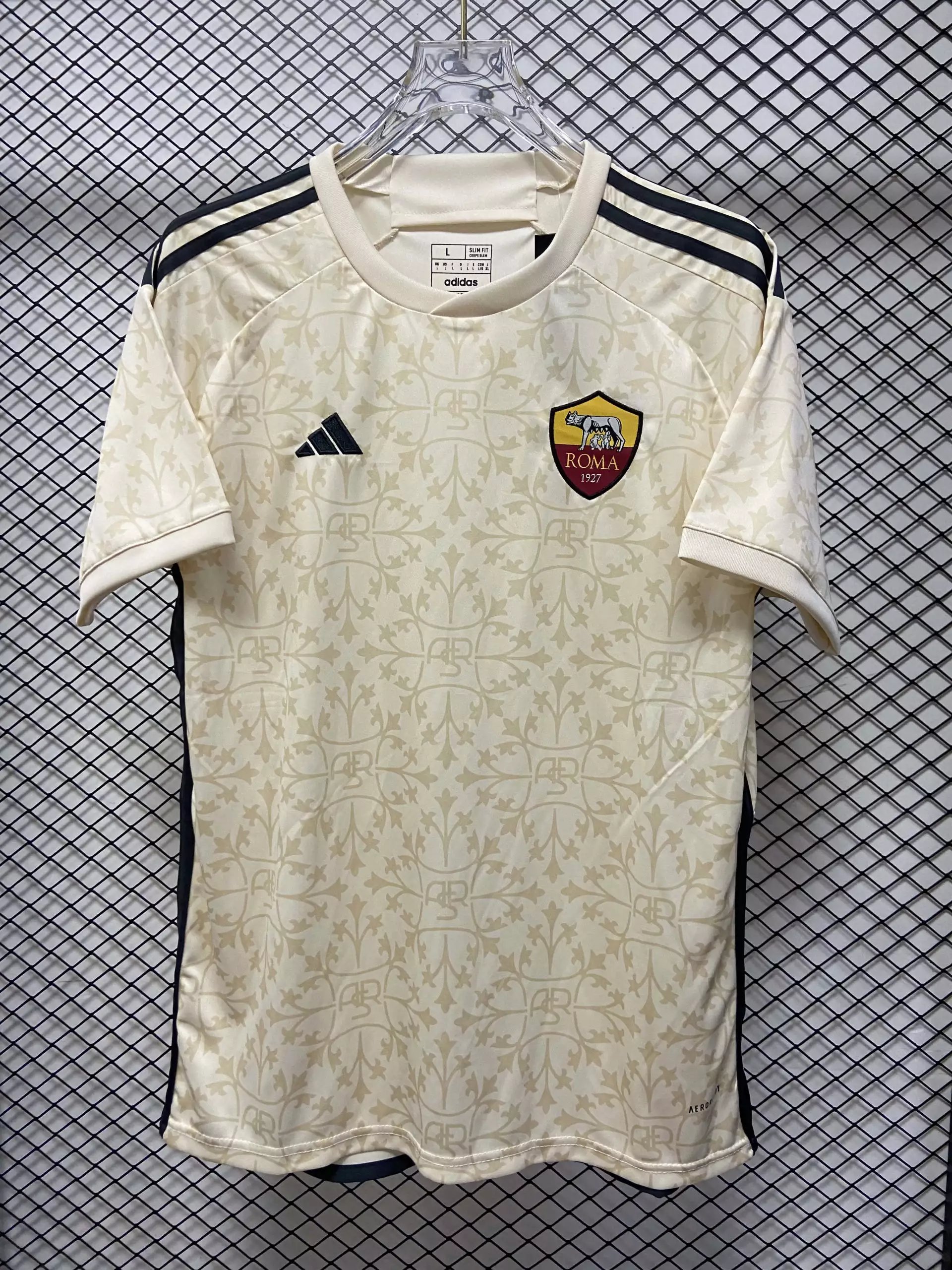 07 White 006