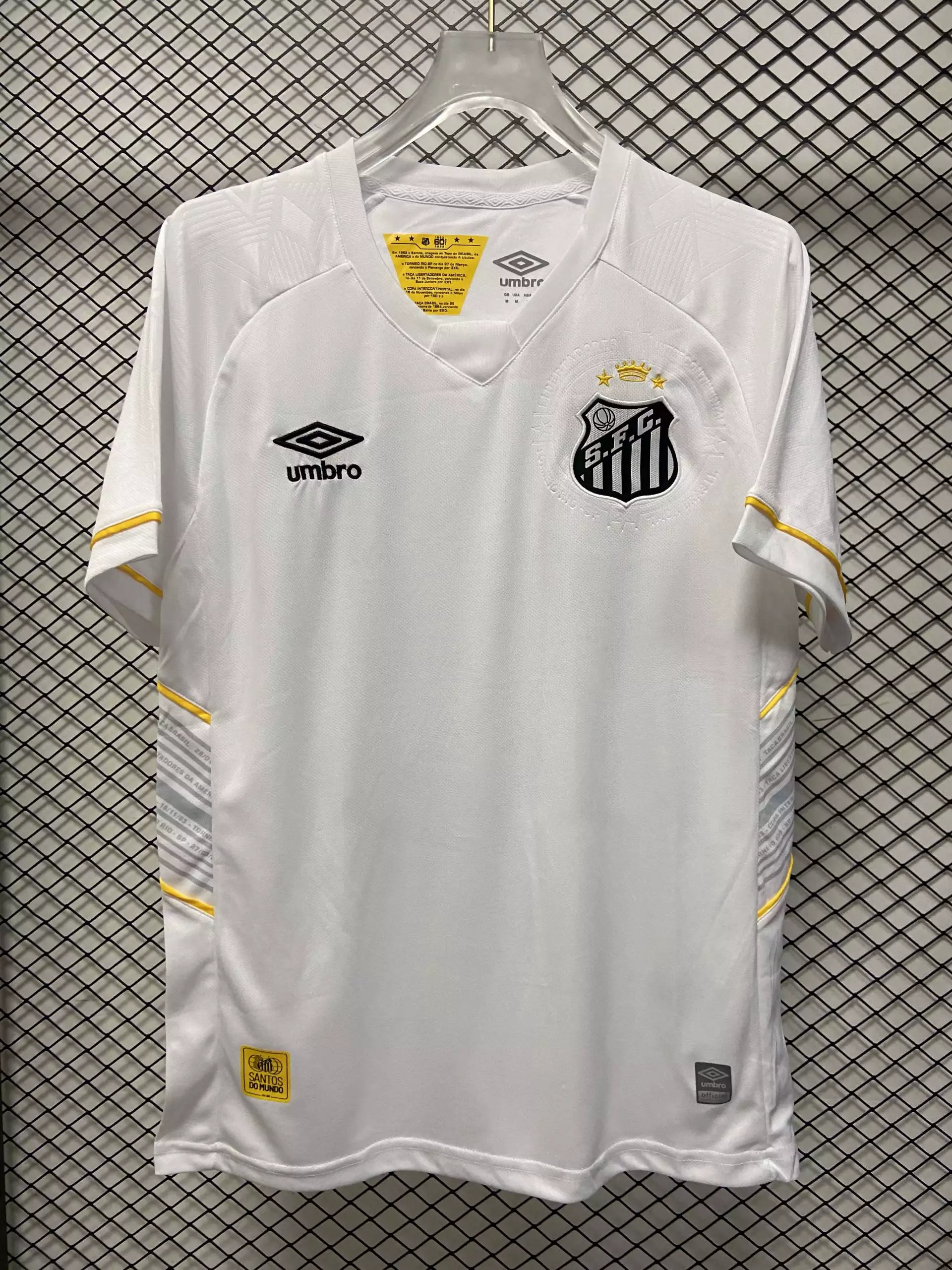 18 white 006