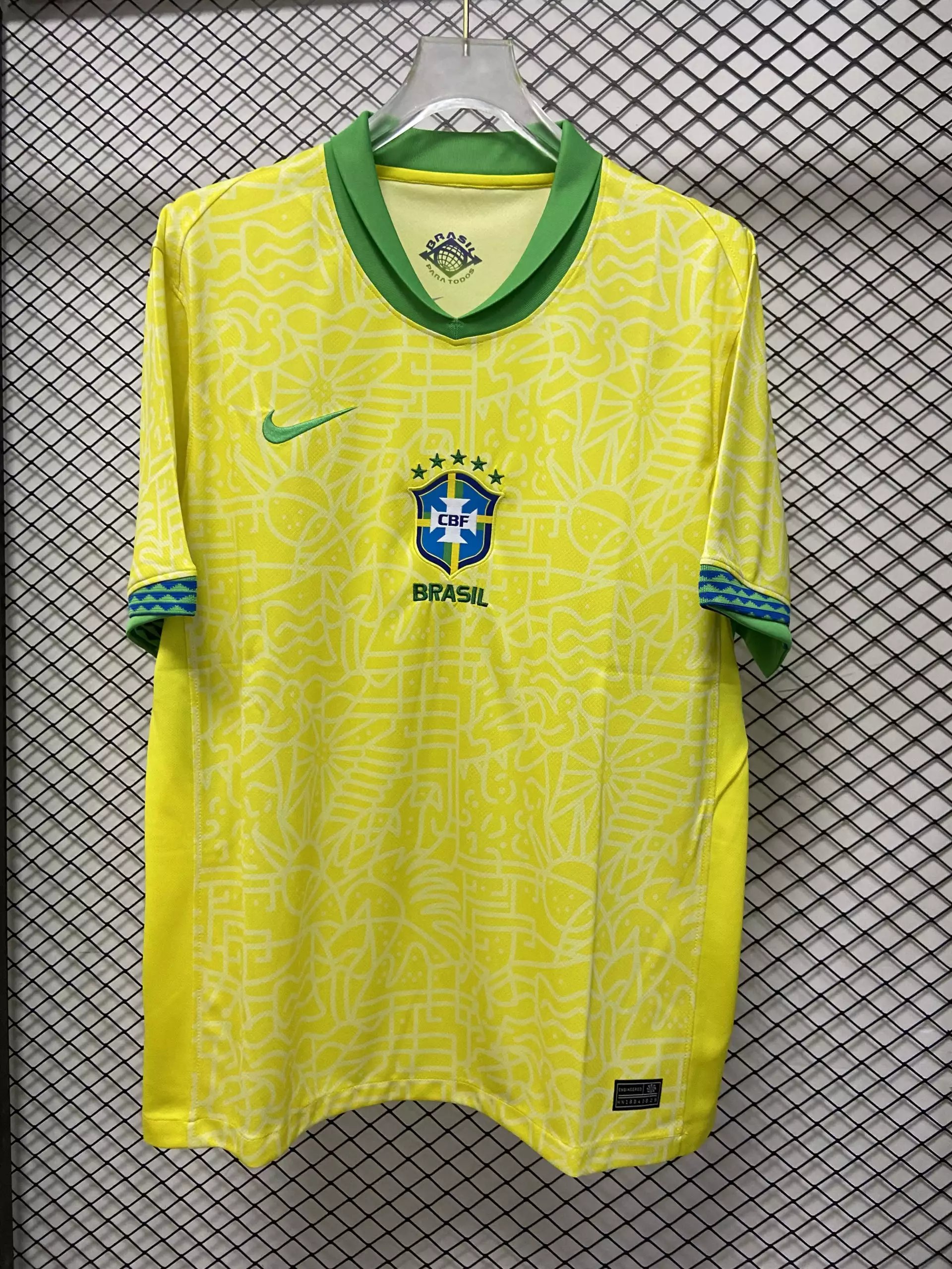 24 yellow 006