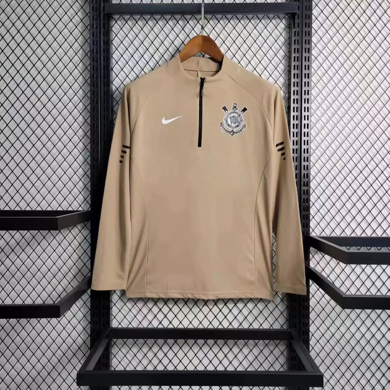 08 Brown 006