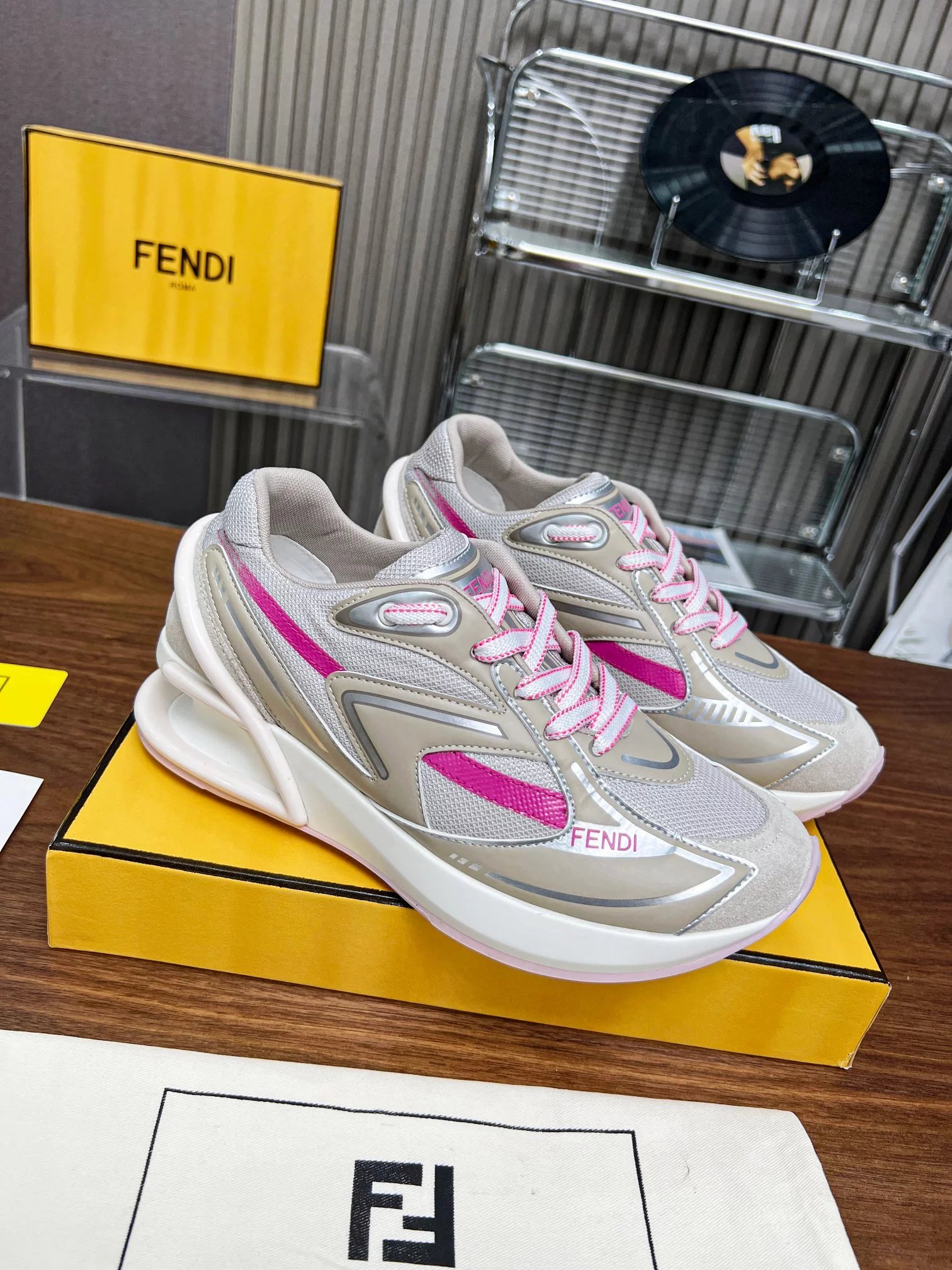 2 Powder Gray 005