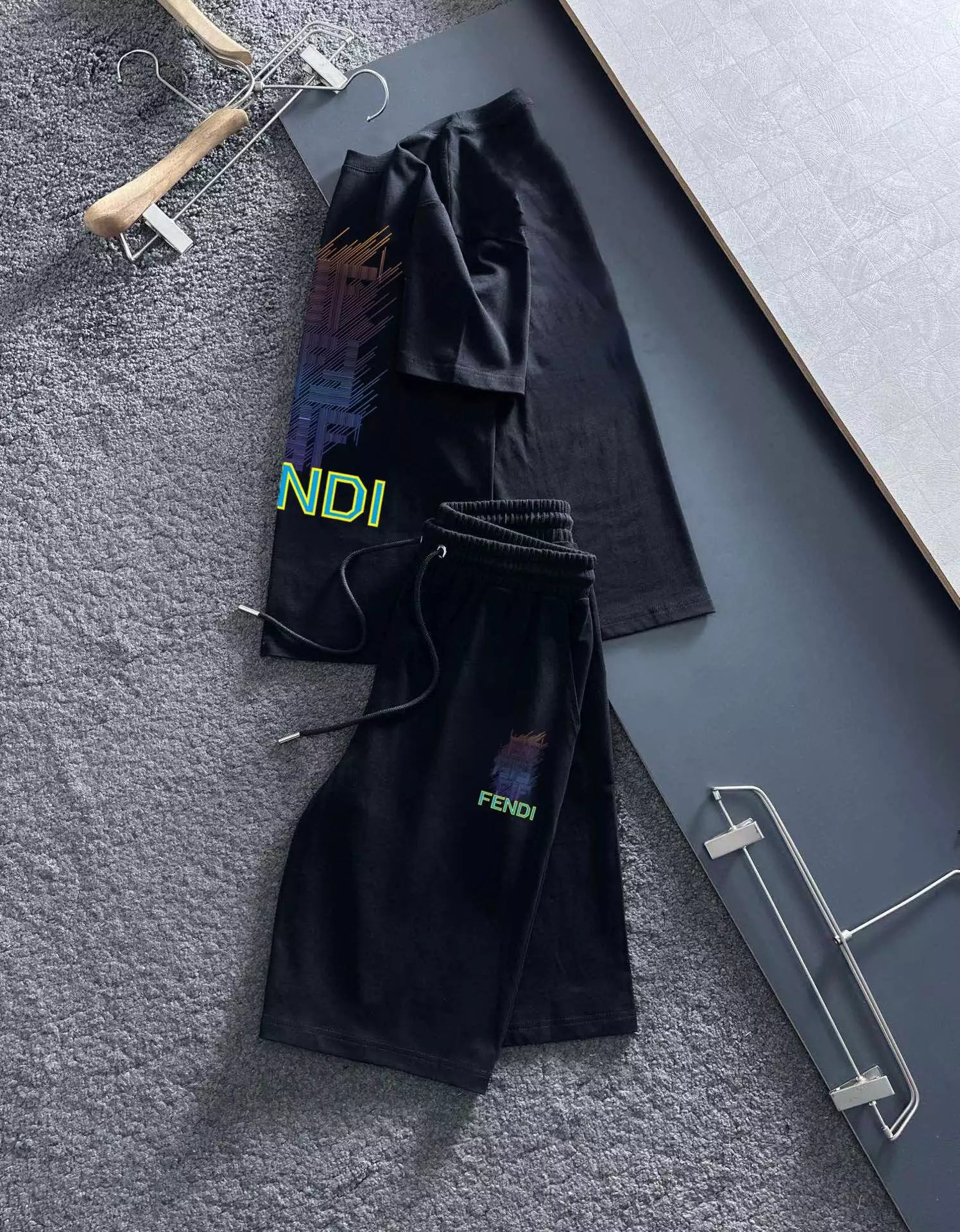 10 black