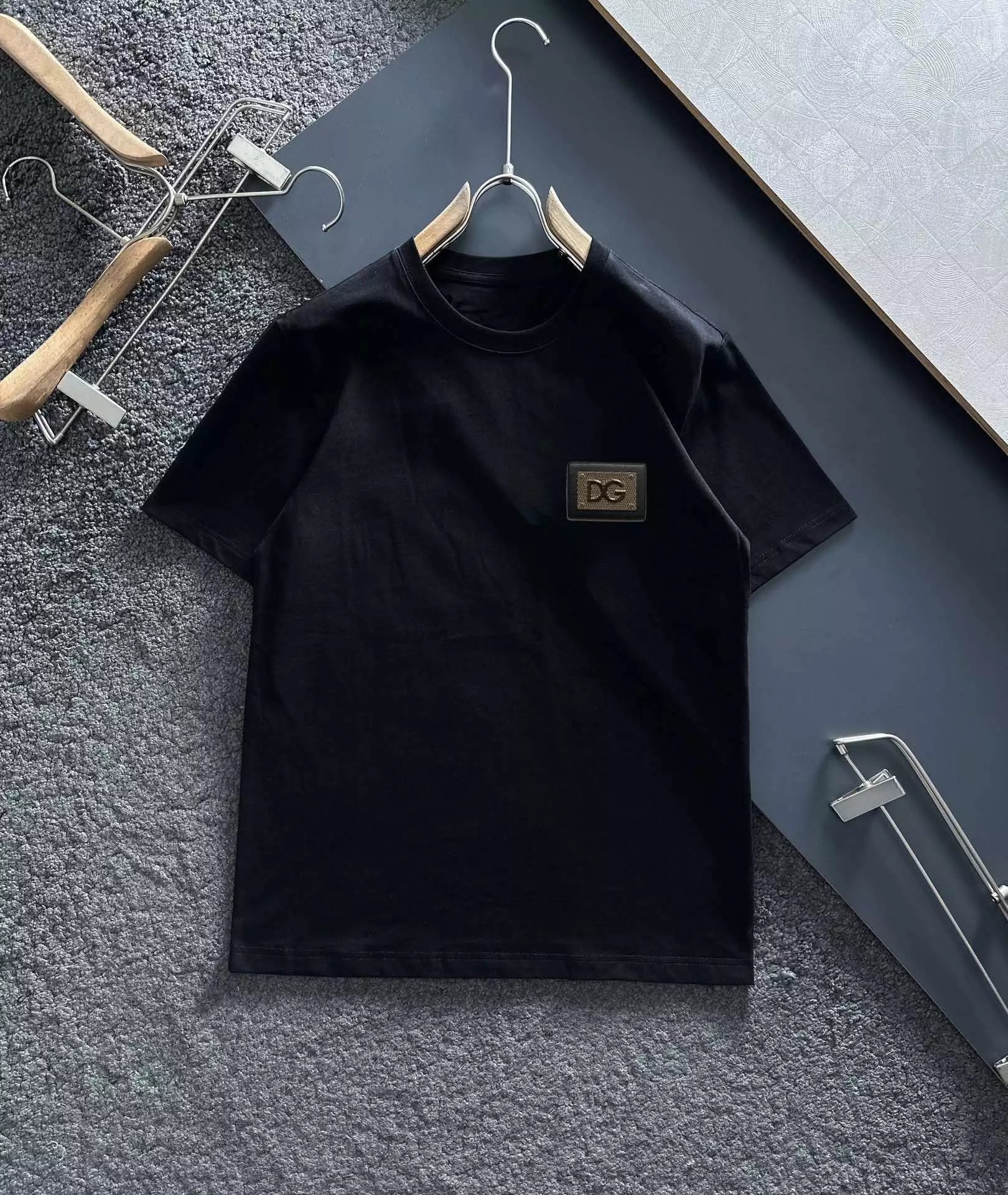 17 black