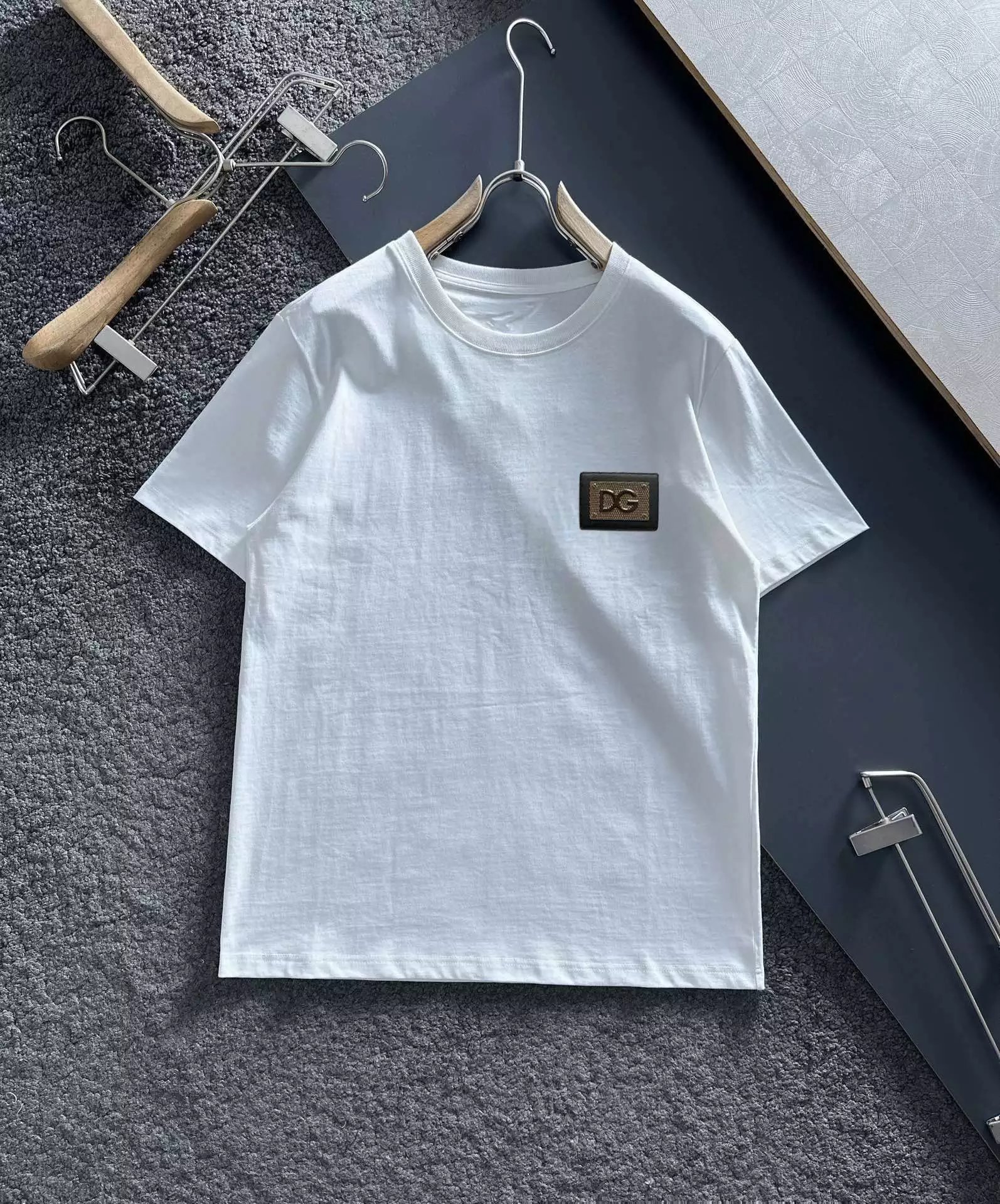 18 white