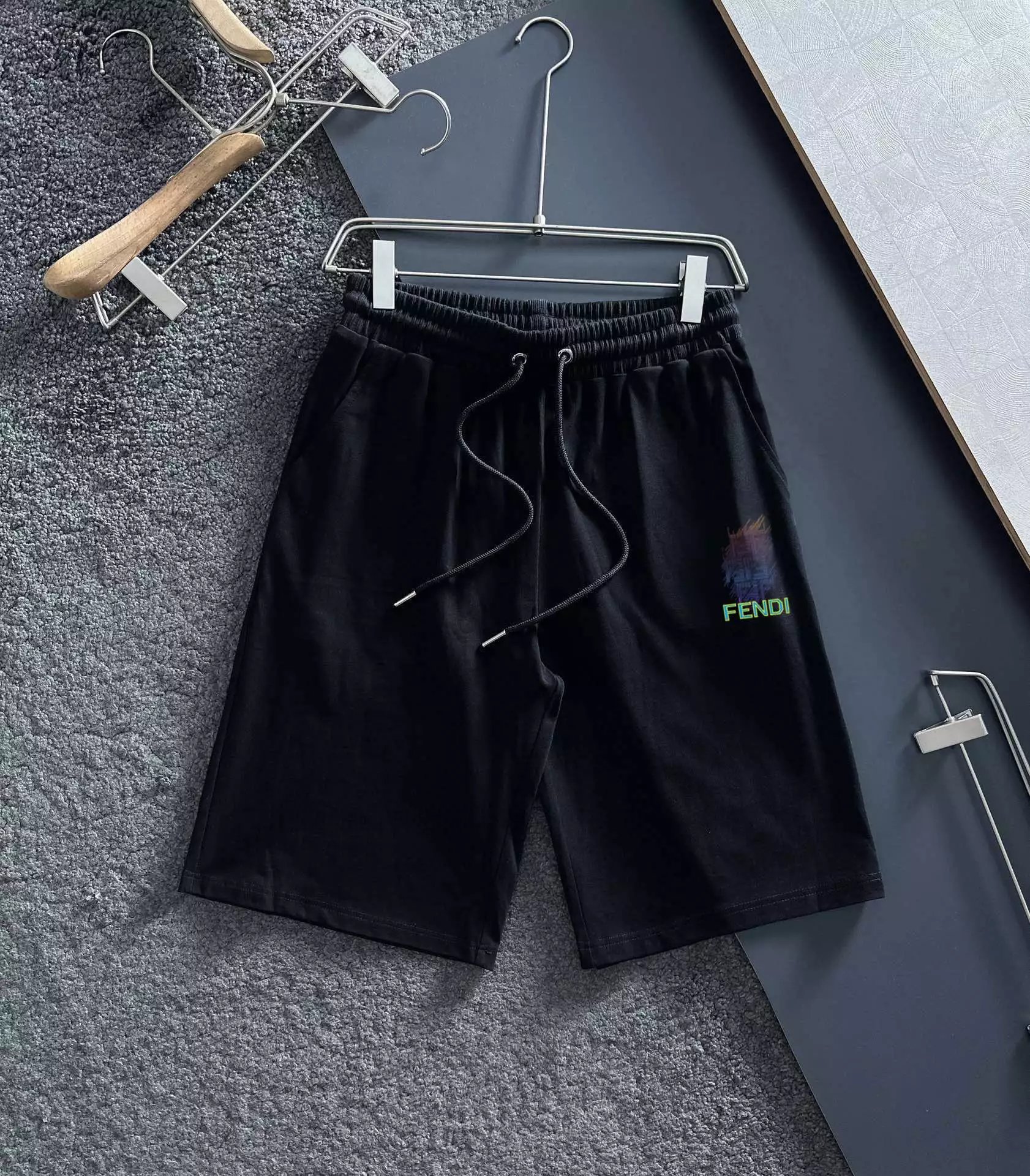 34 black