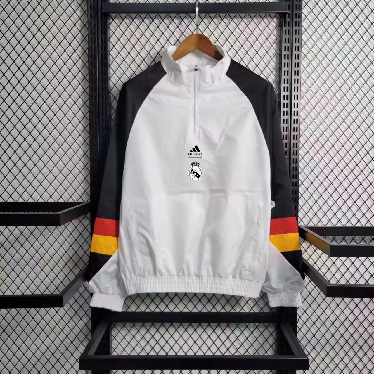 14 white 006