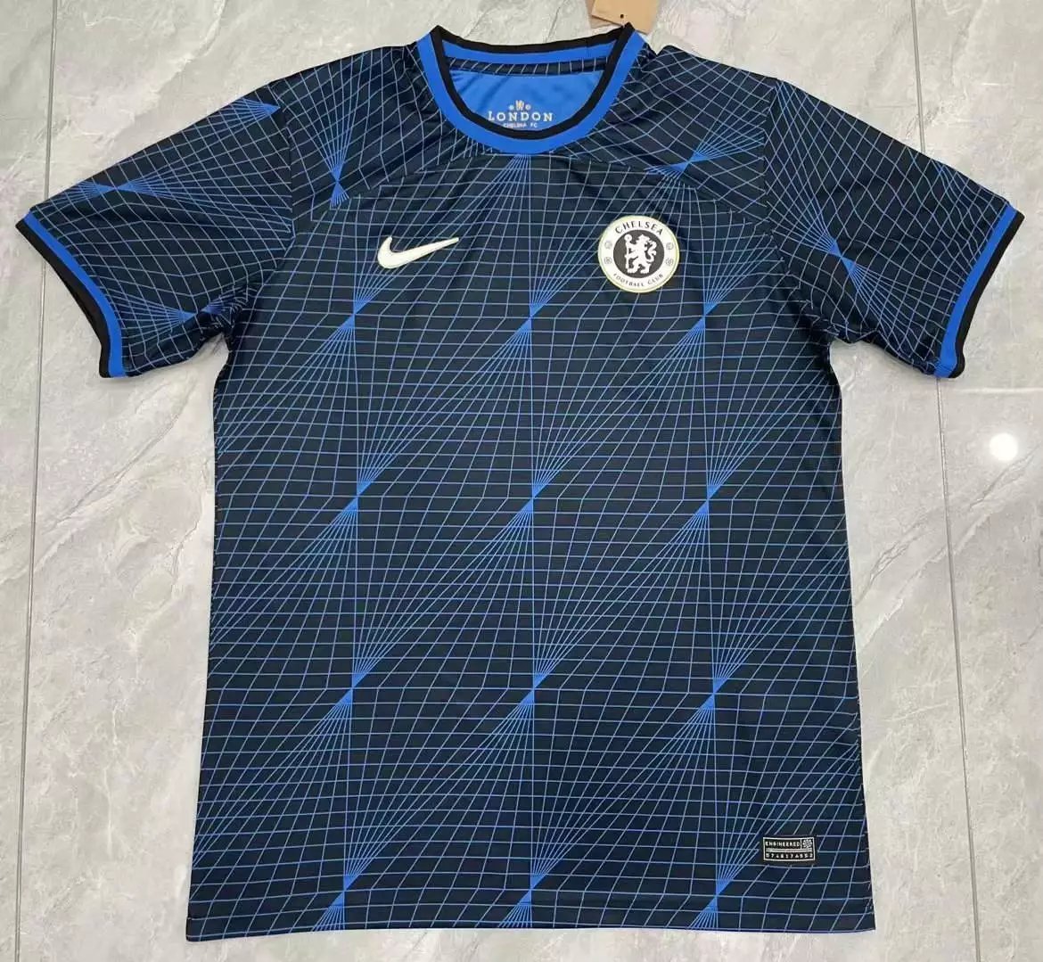 24 Blue-black 006