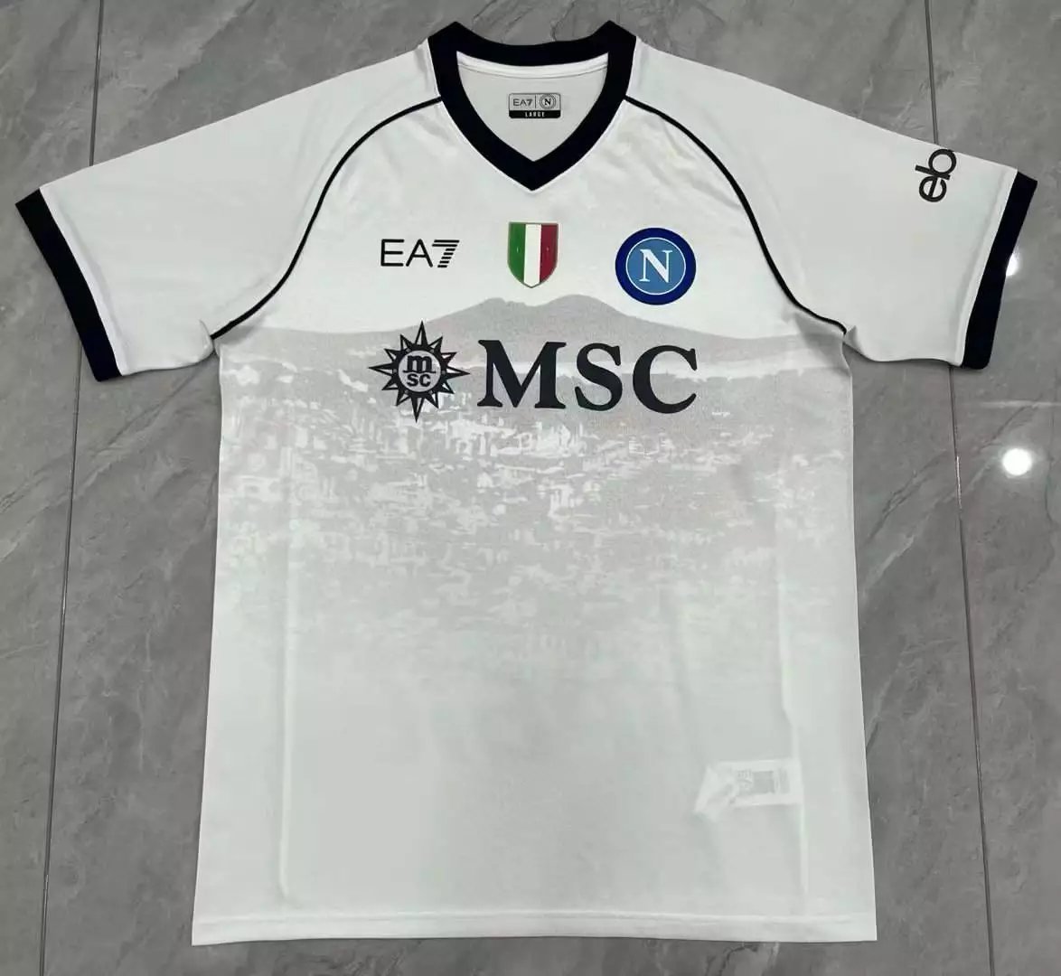 36 white 006