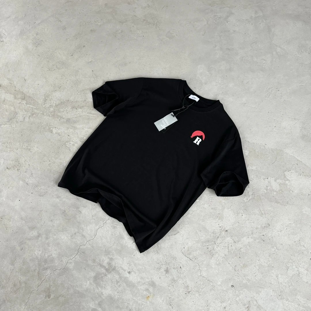13 black