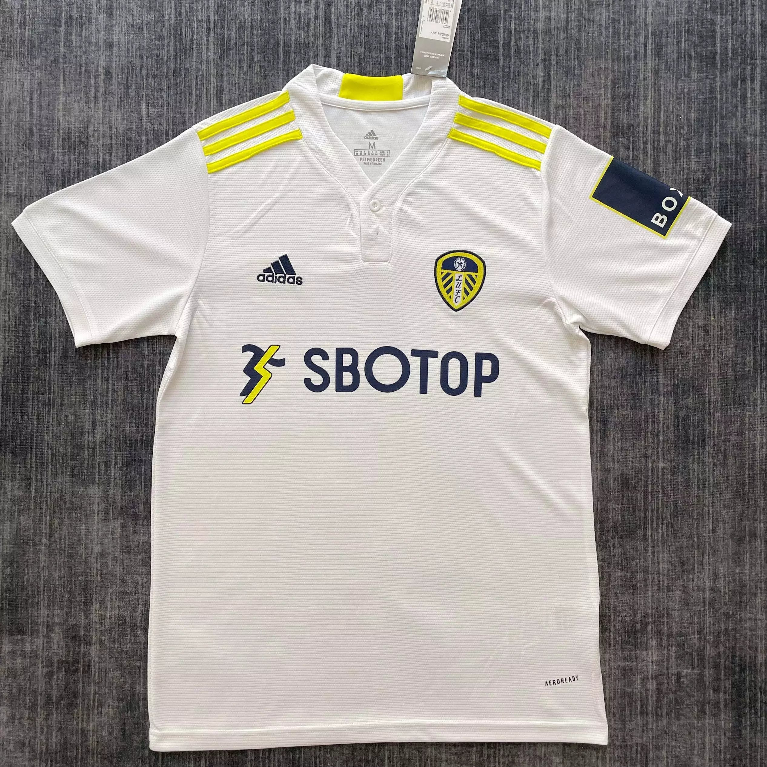 11 white 006