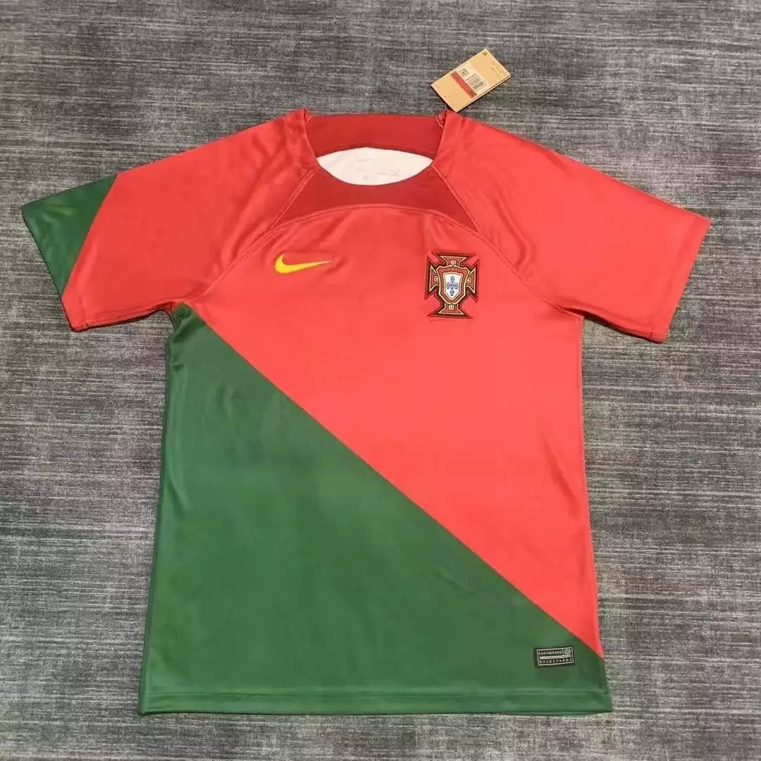 20 Red and green 006