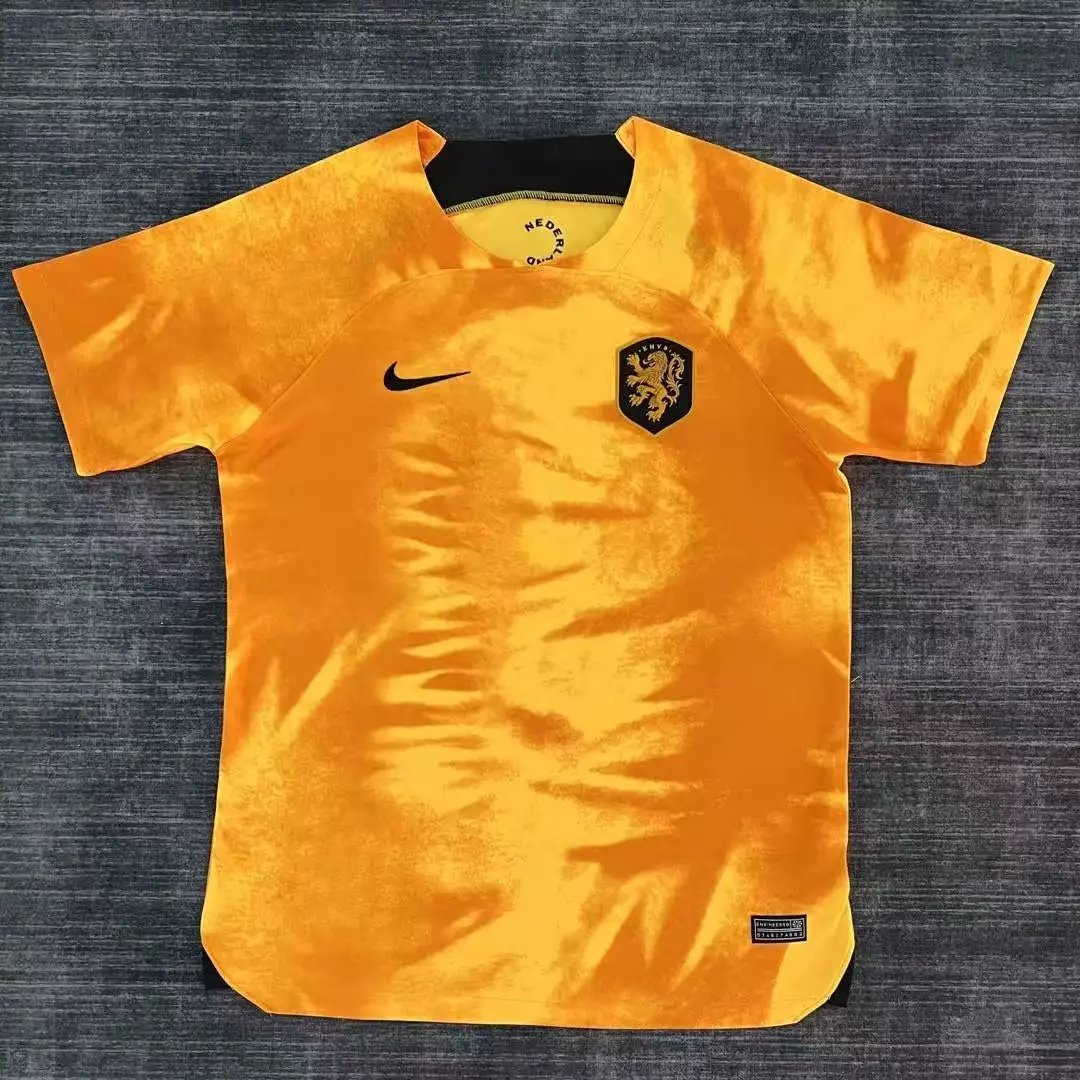 28 Yellow 006