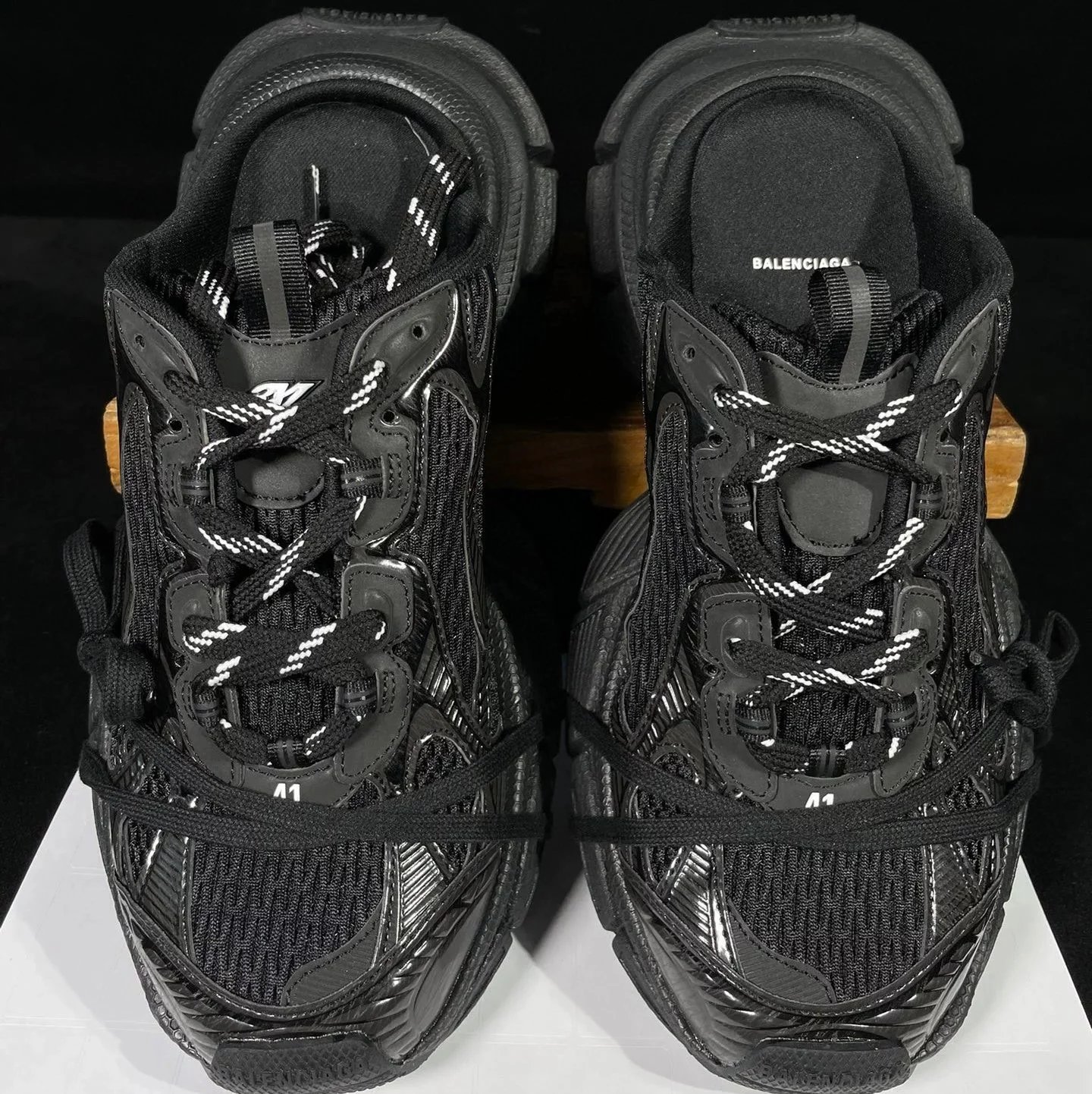 3XL all-black half-slippers