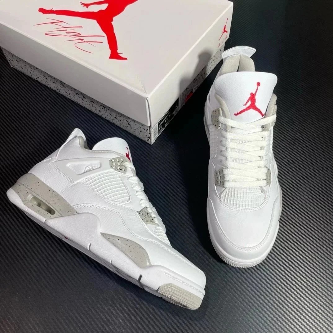White Oreo CT8527-100