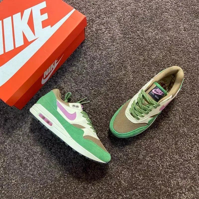 Brown-green