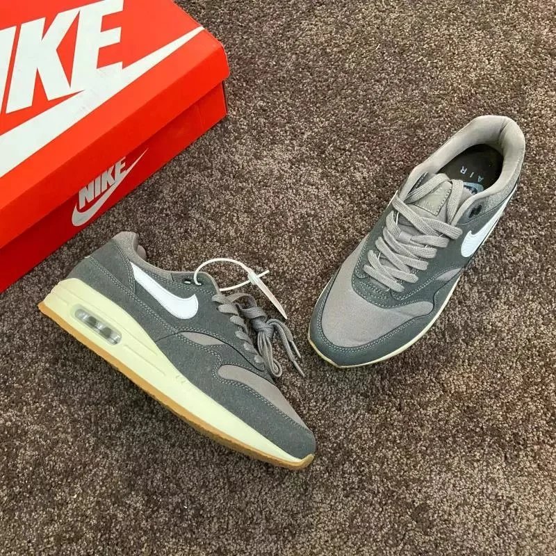 Crepe Grey FD5088-001