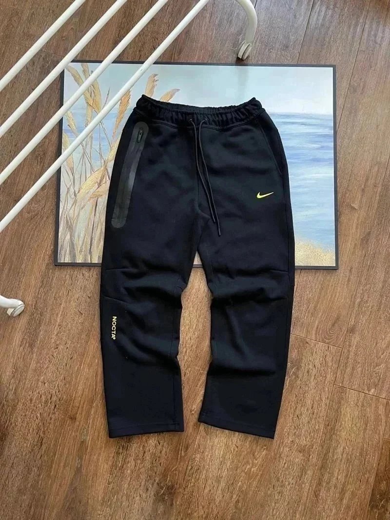 08 Black pants