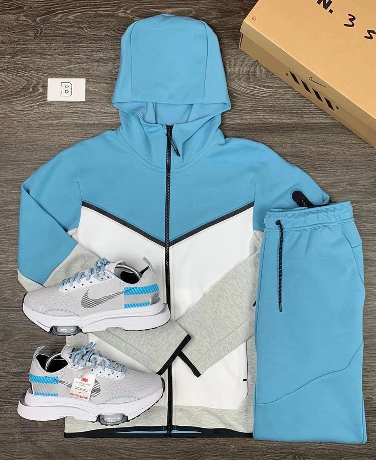 27 Blue and white suit