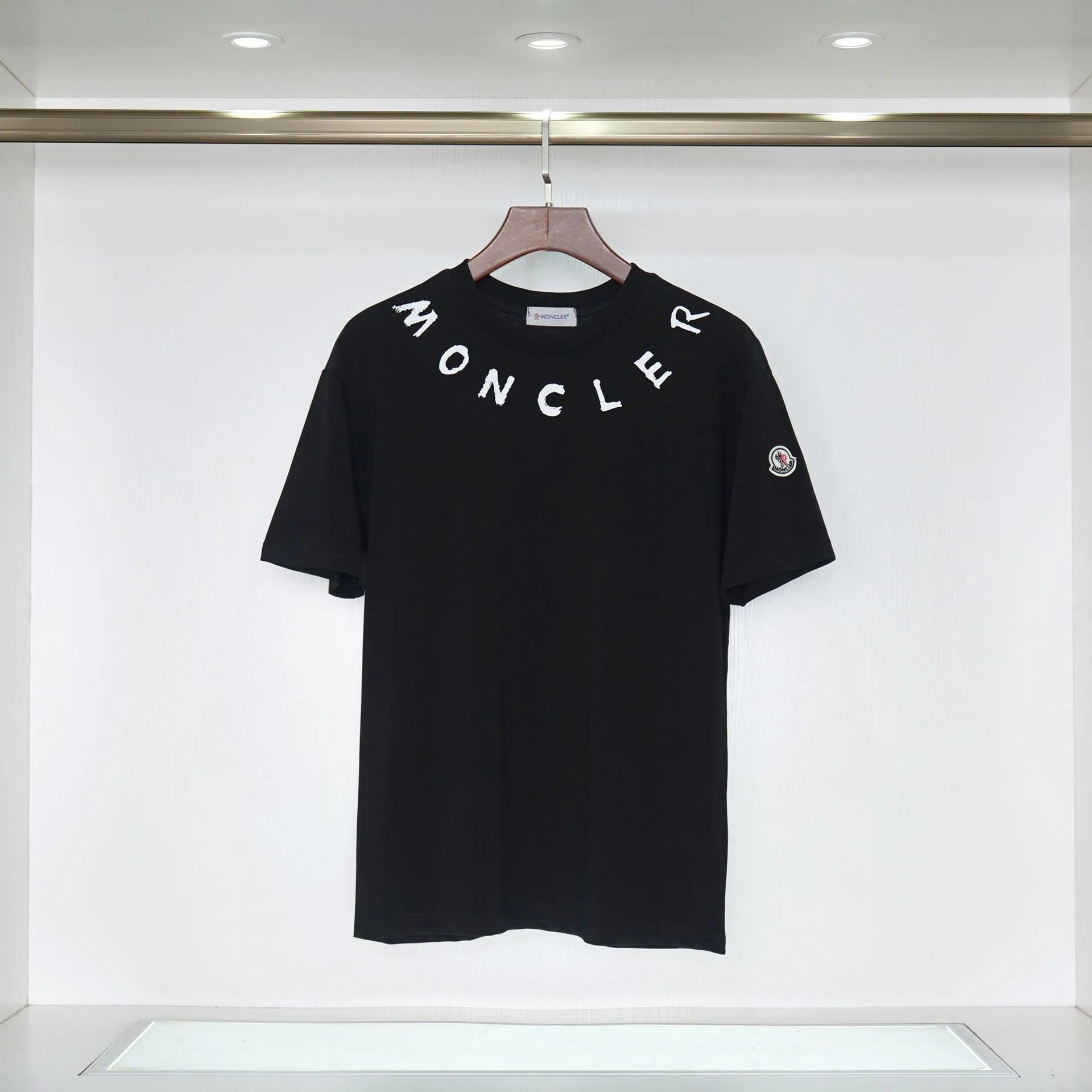 07 Black