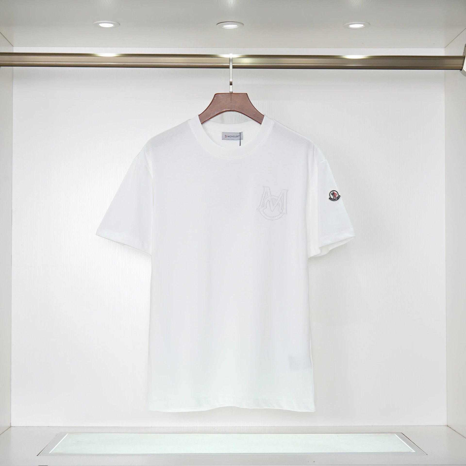 12 white