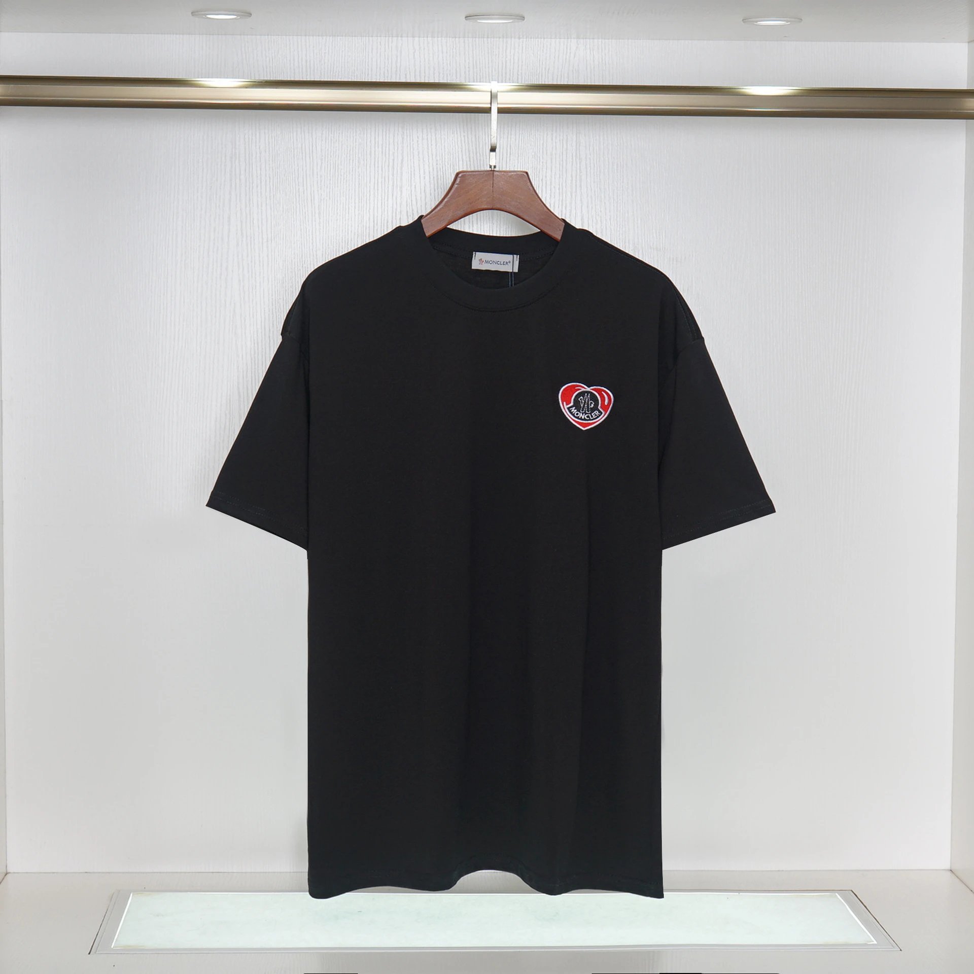 18 black