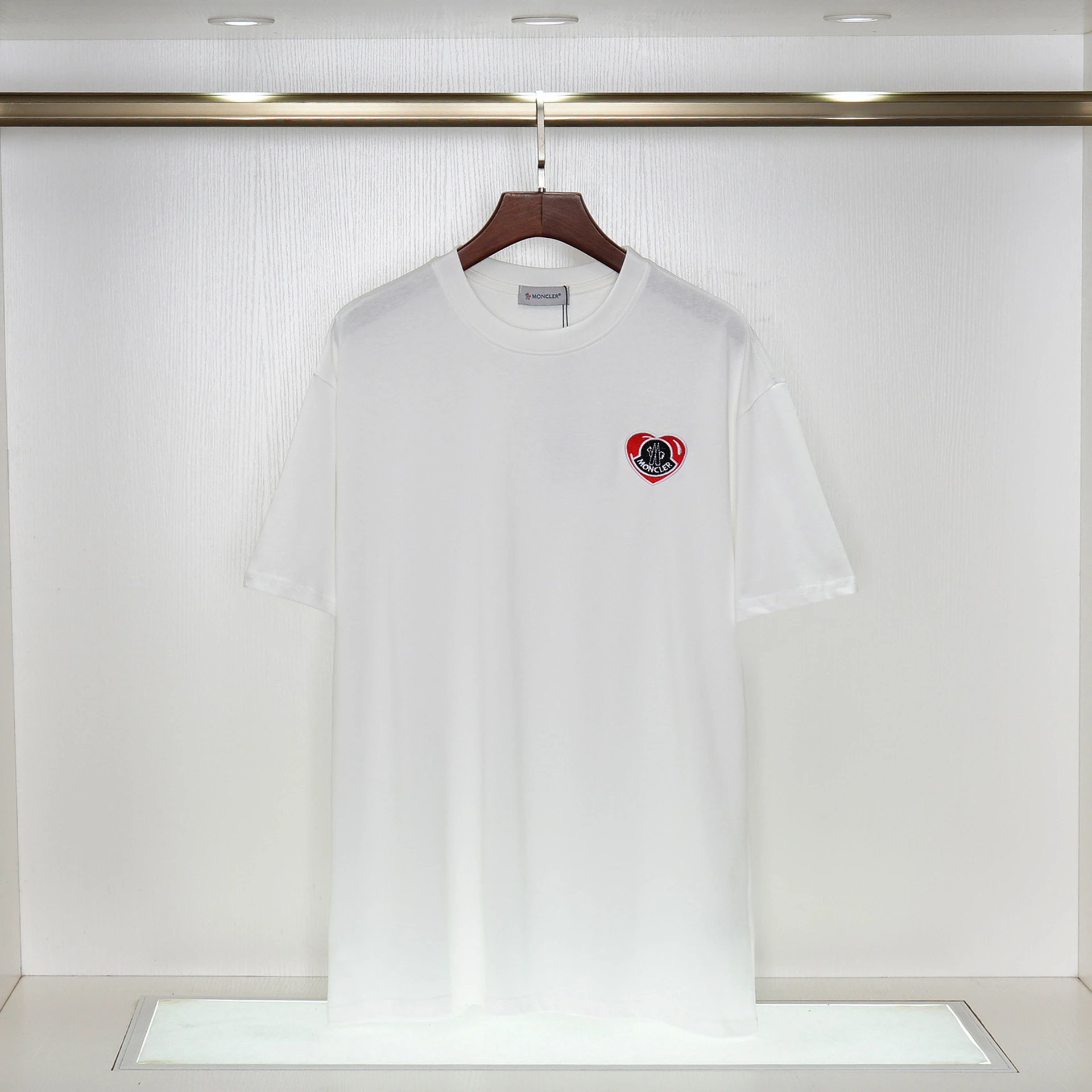 19 white