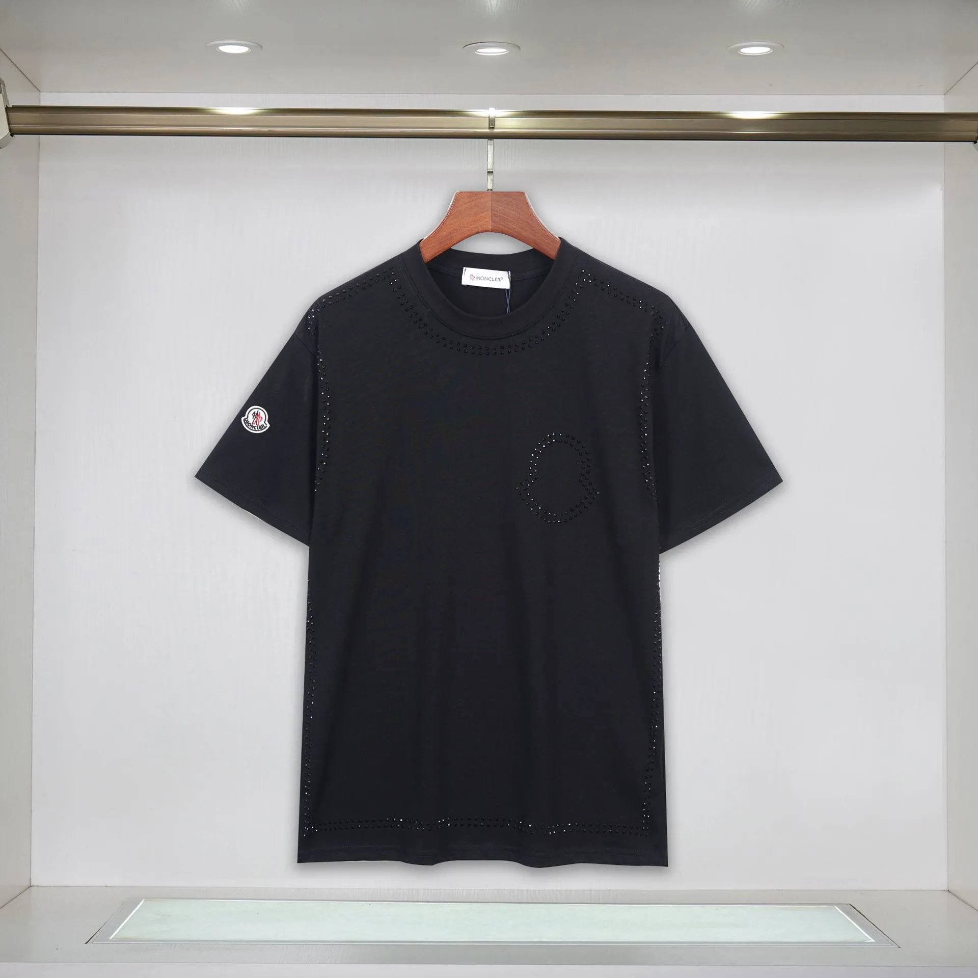 29 black