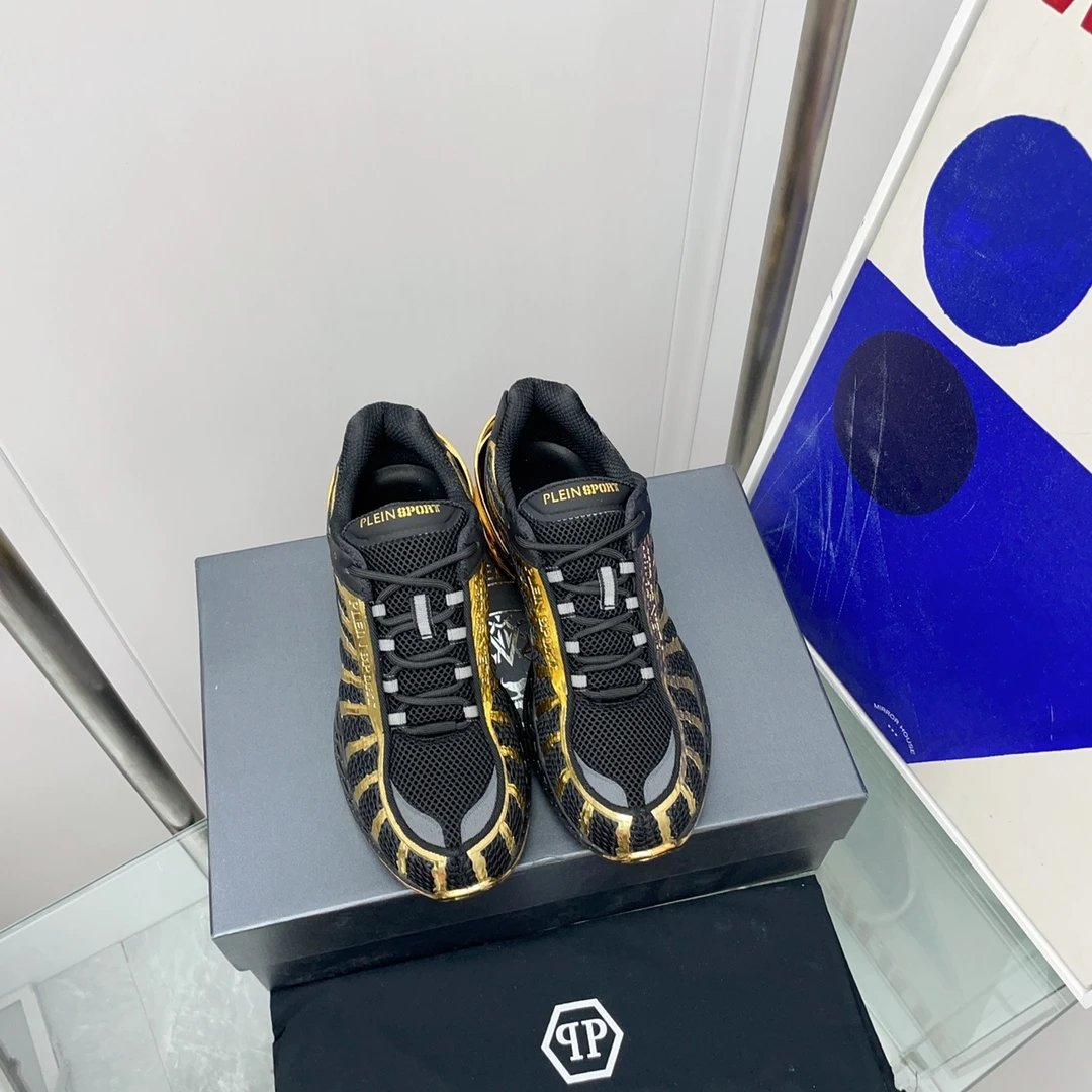 02 Black