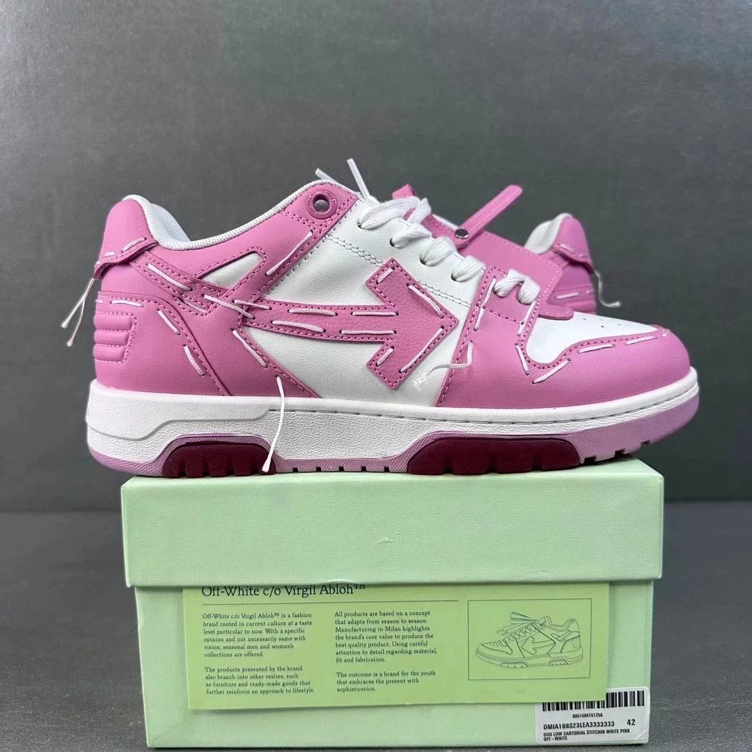 White powder stitching S23 3333