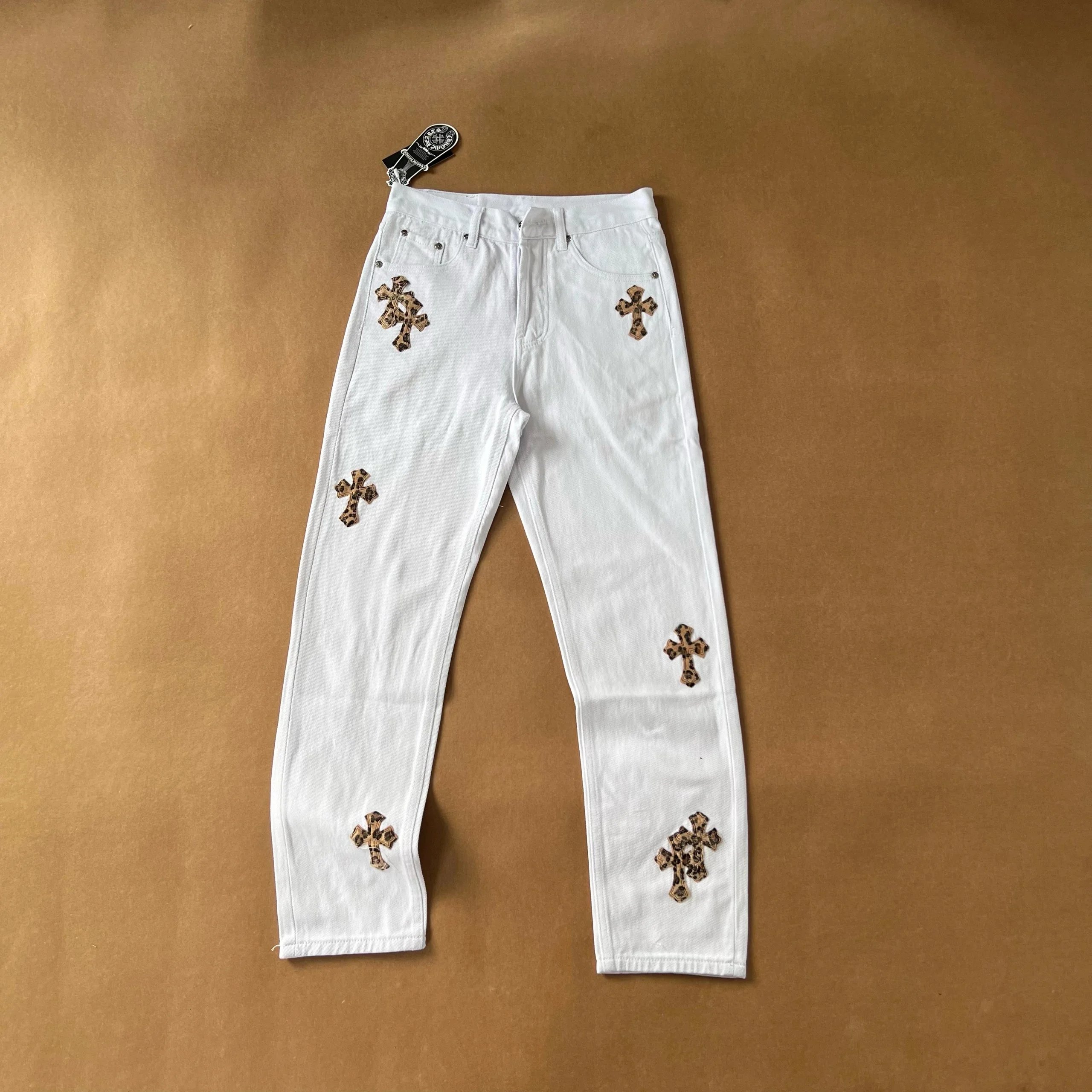 White leopard print