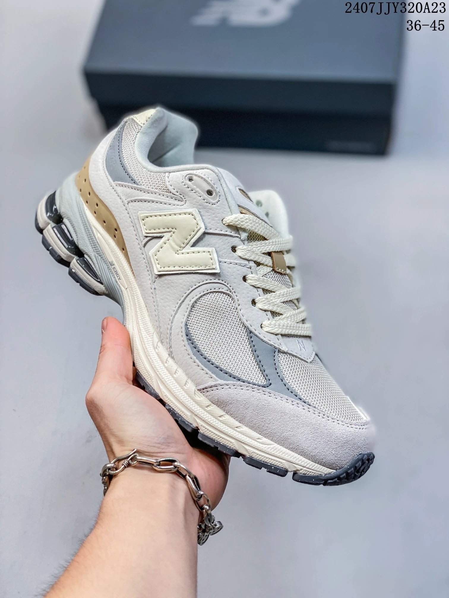 28 white