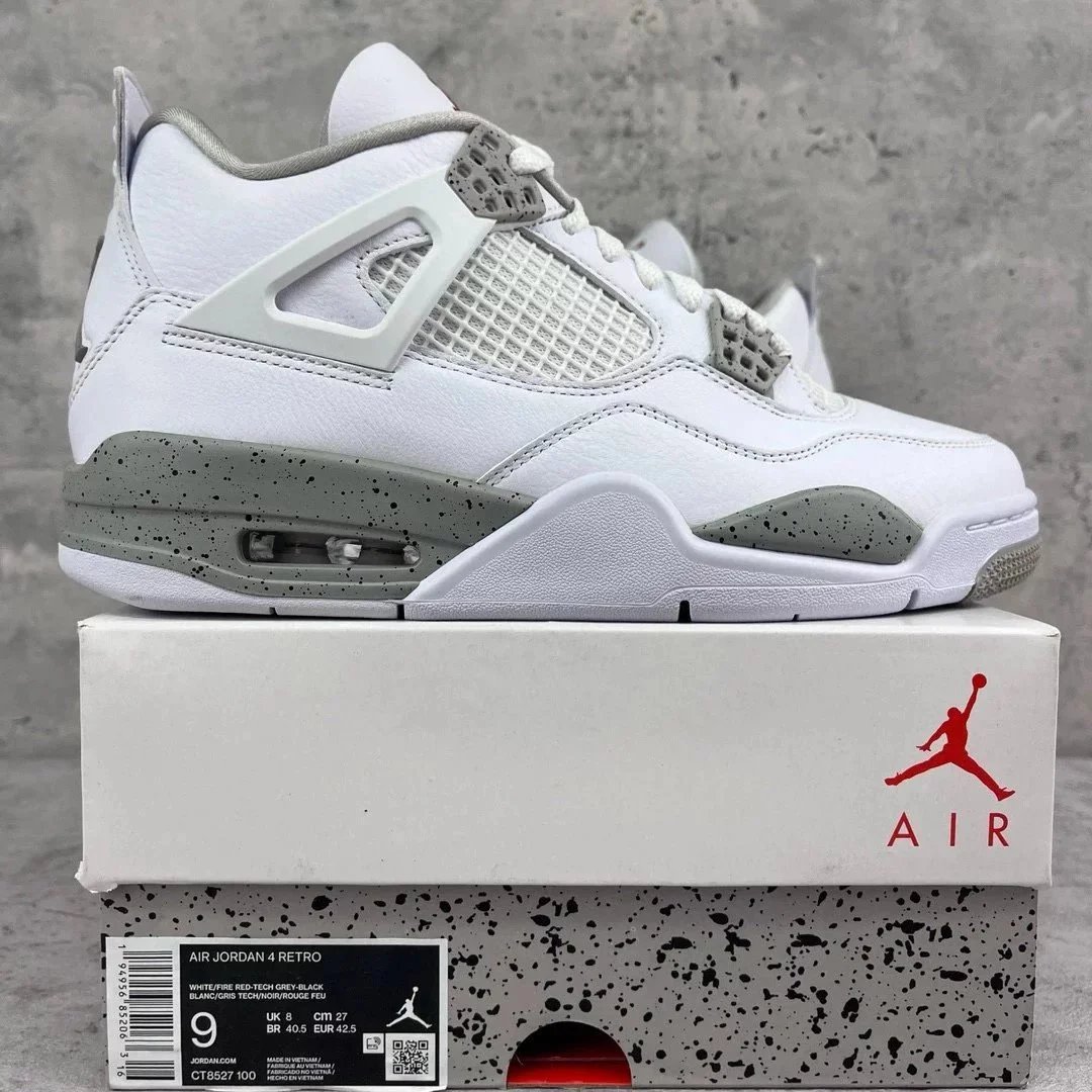 Aj4 White Oreo CT8527-100