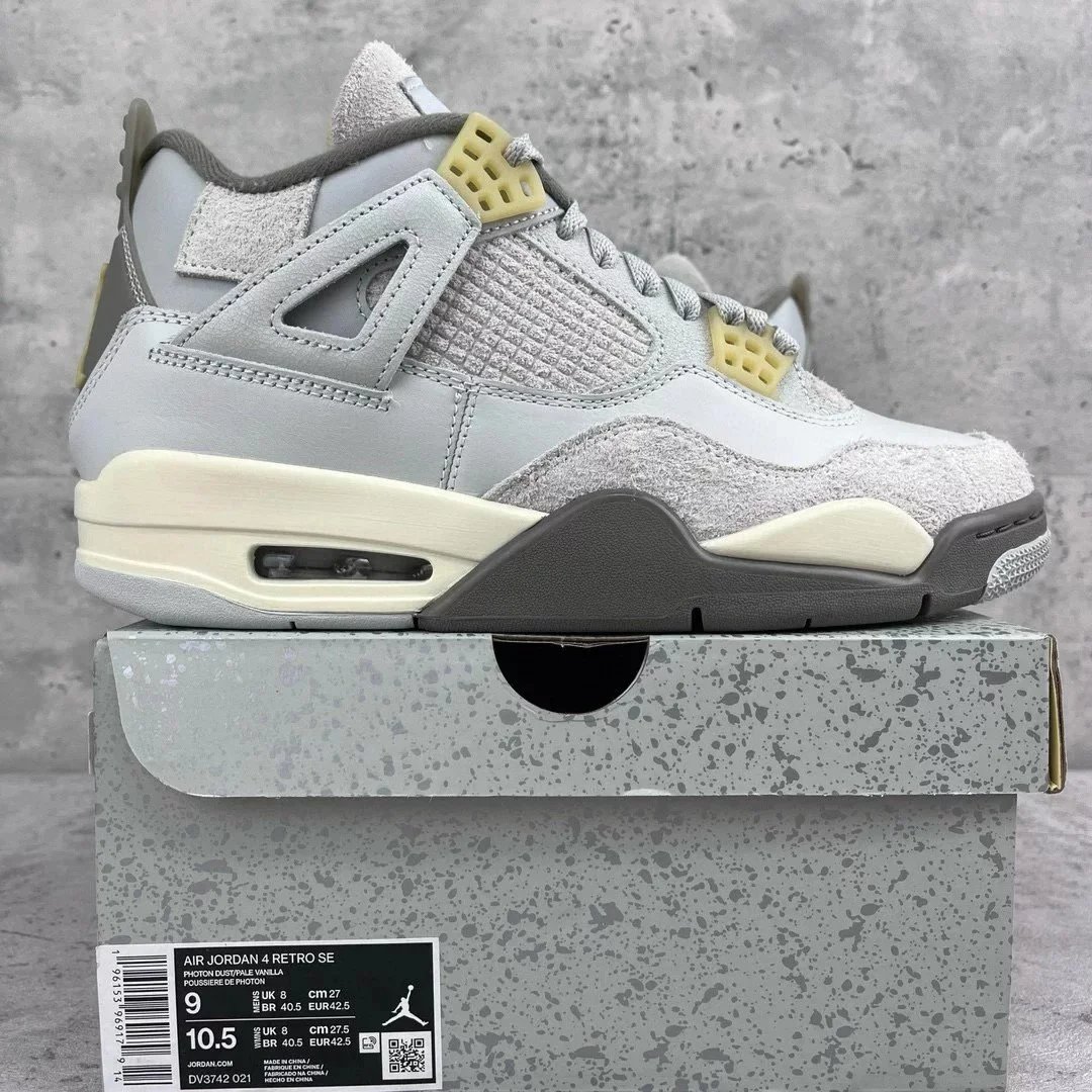 AJ4 Grey Rabbit DV2262-021