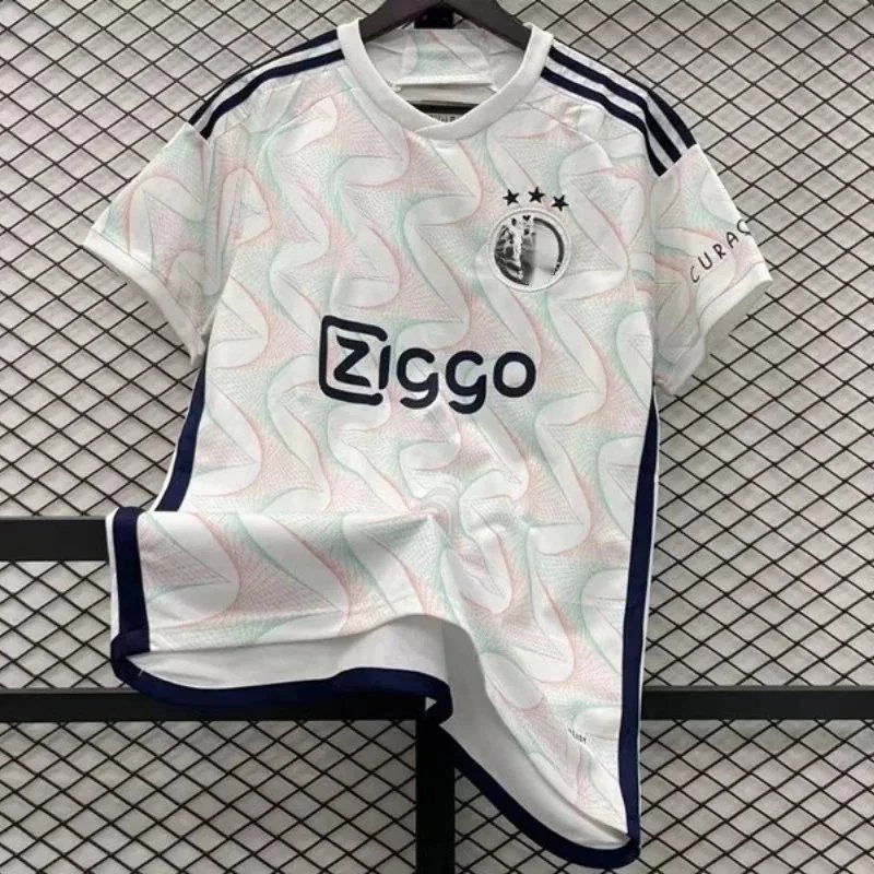 2324 Ajak S away