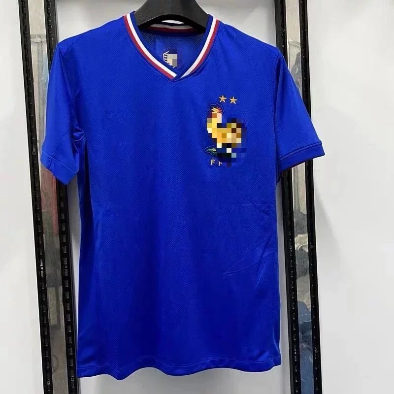 24/25 France Euro home kit