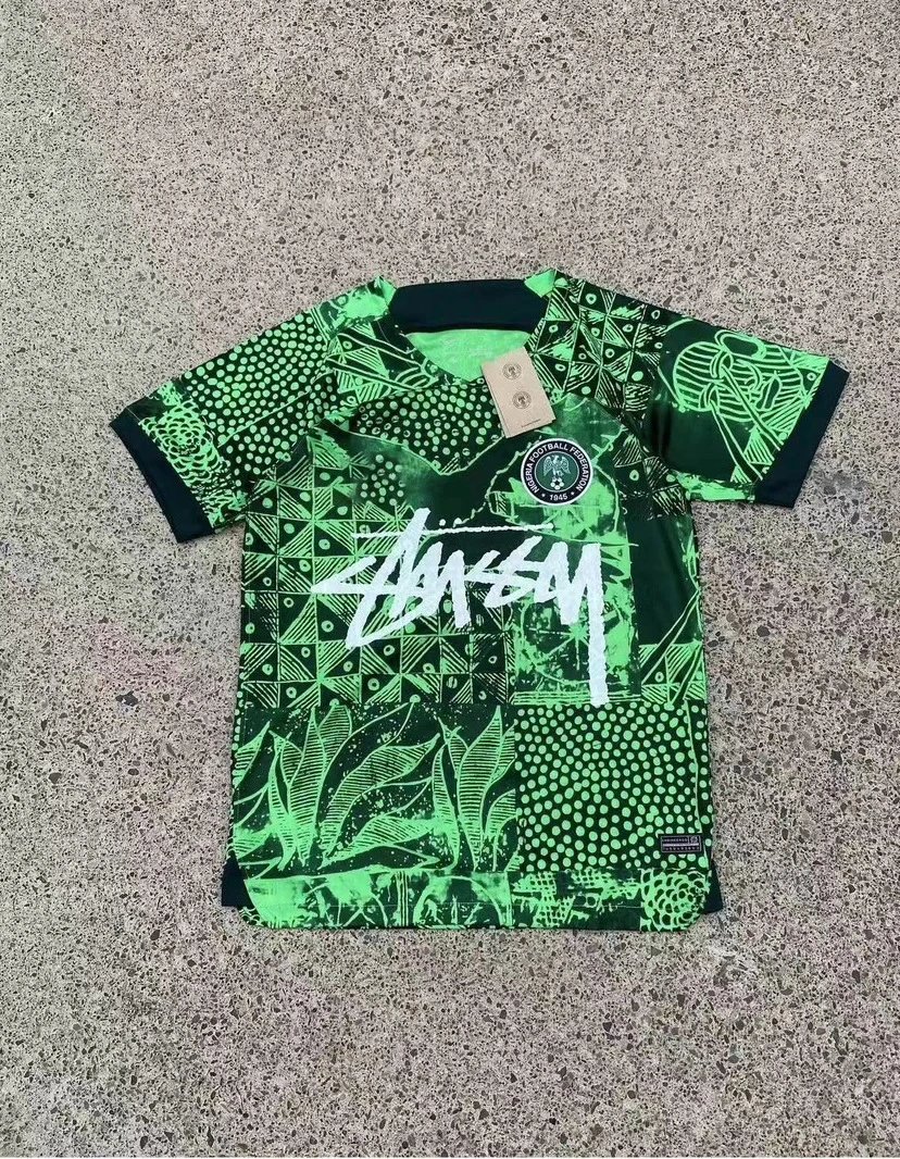 05 Green