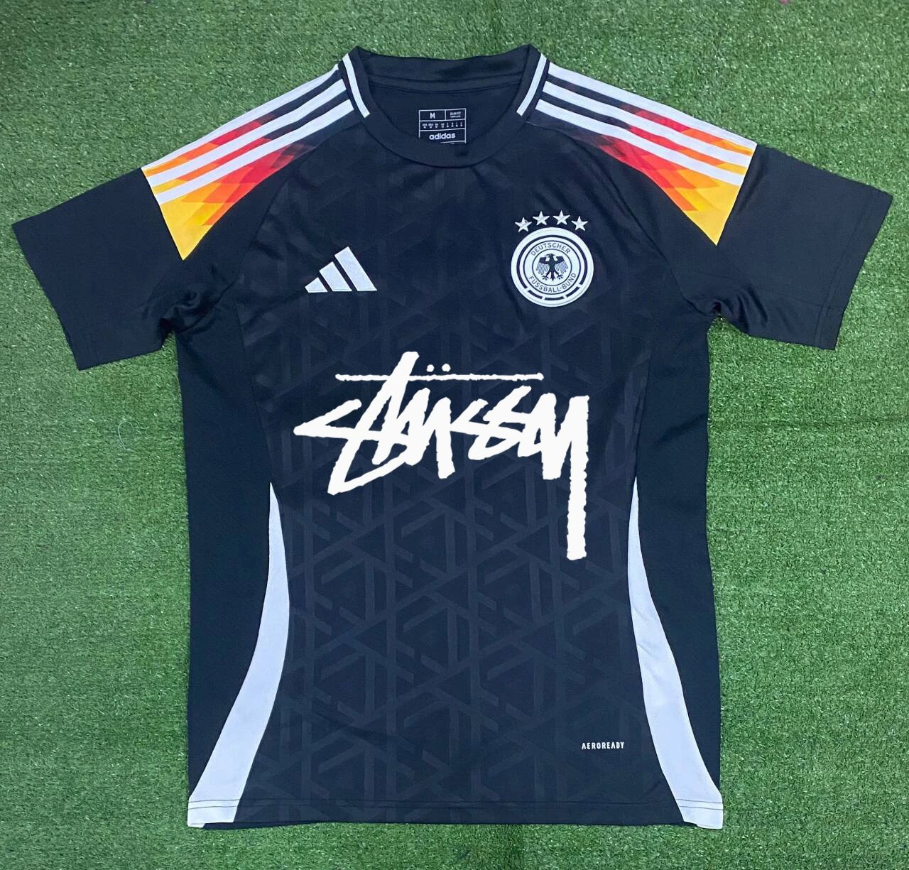 22 black