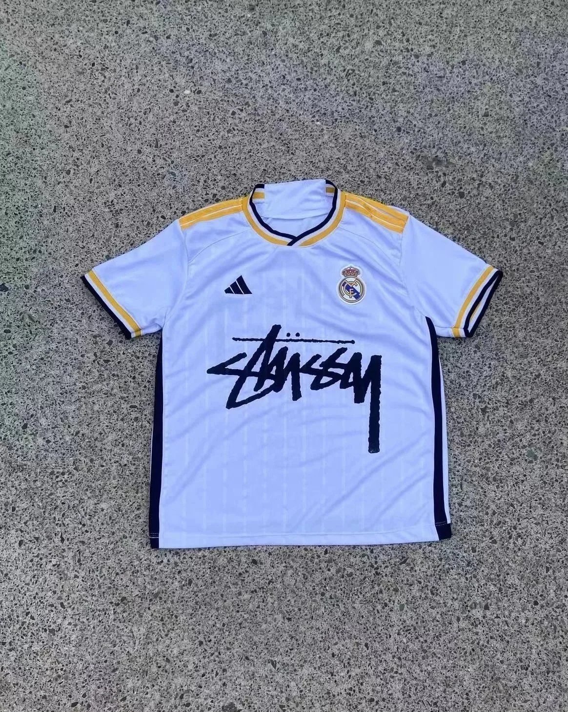37 white