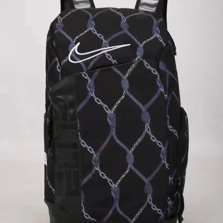 29 air-cushioned black mesh