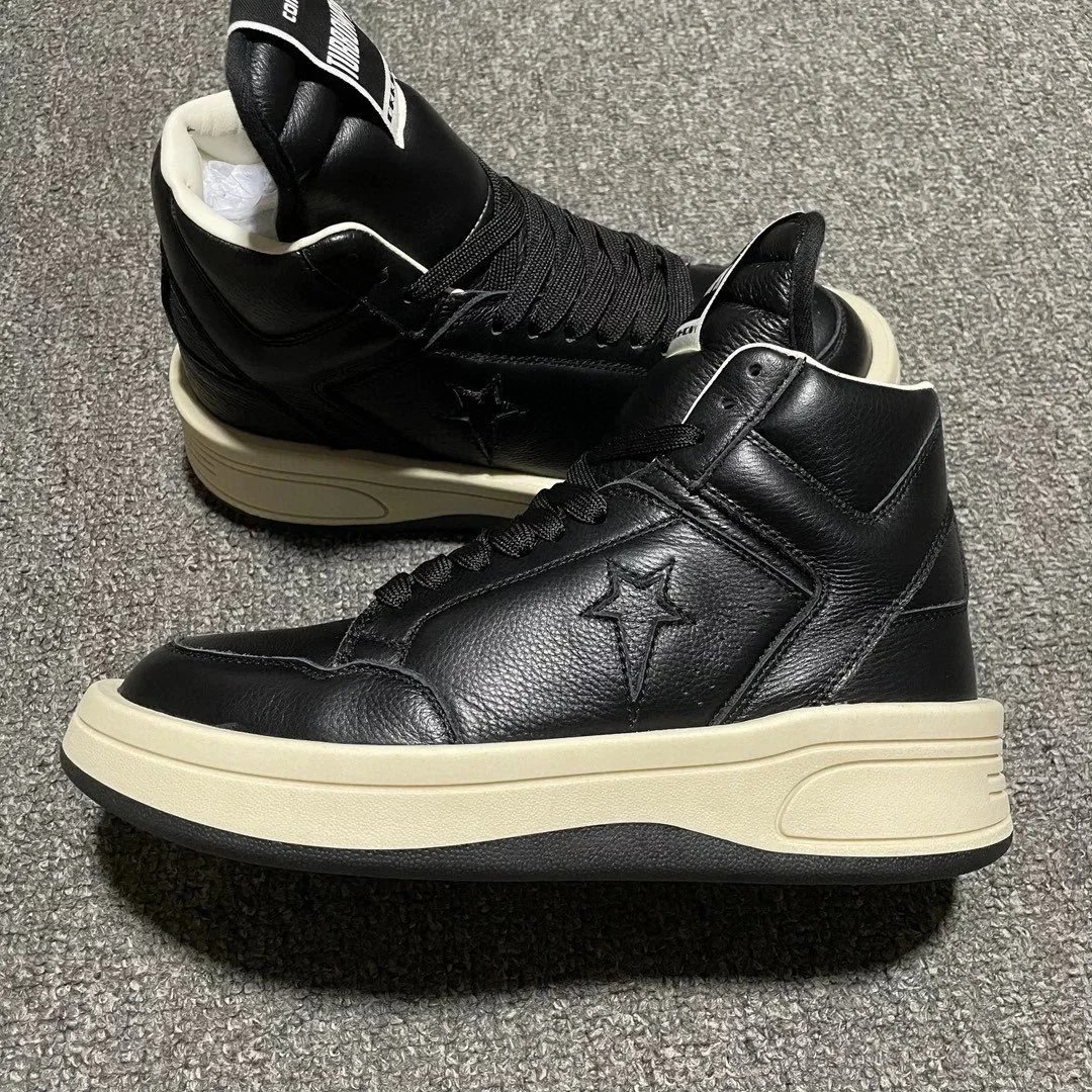 RO large-size black Converse