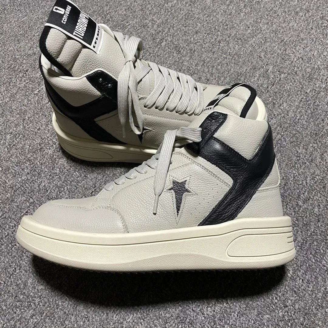 RO large Converse gray and white