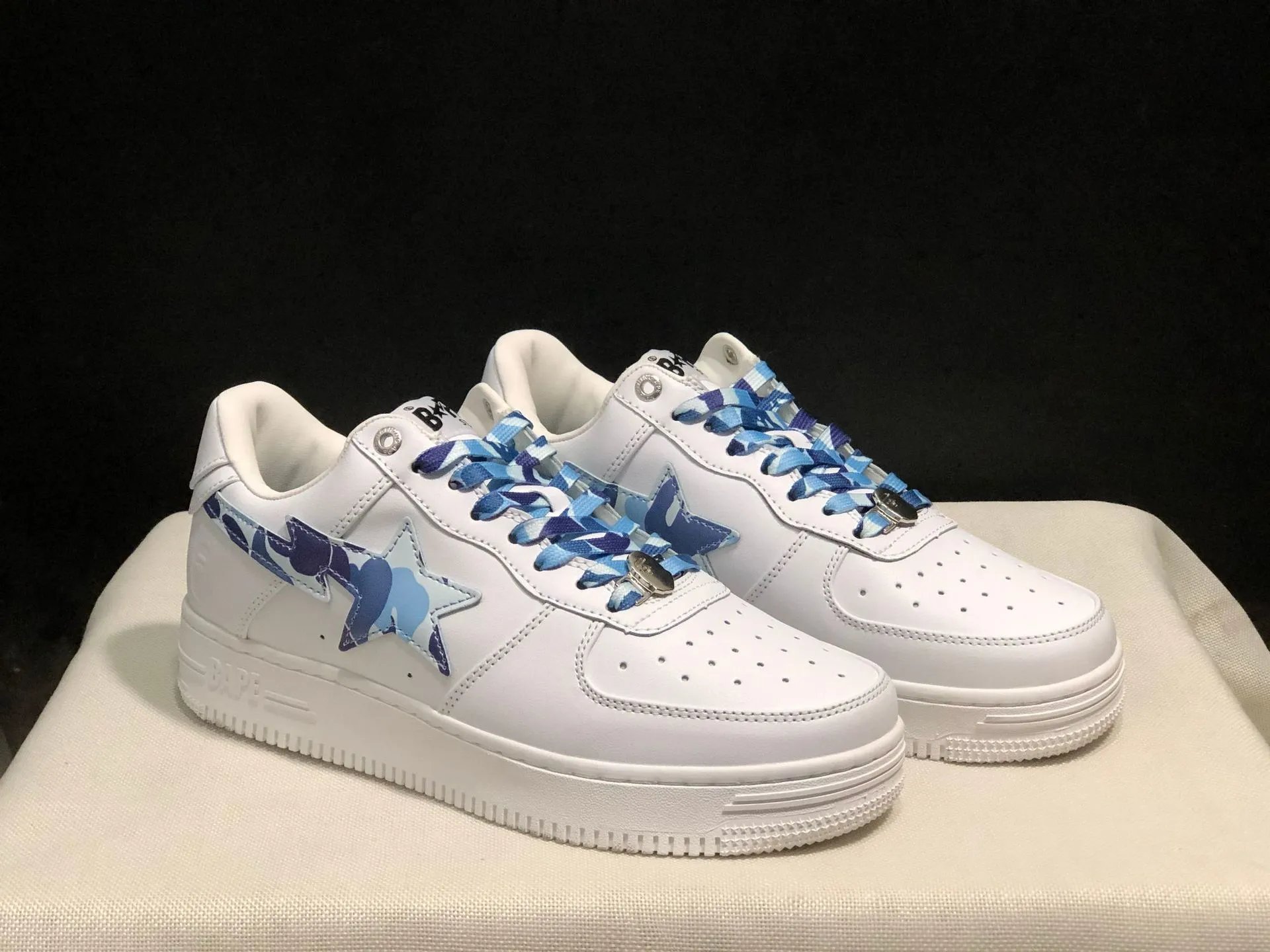 10 white