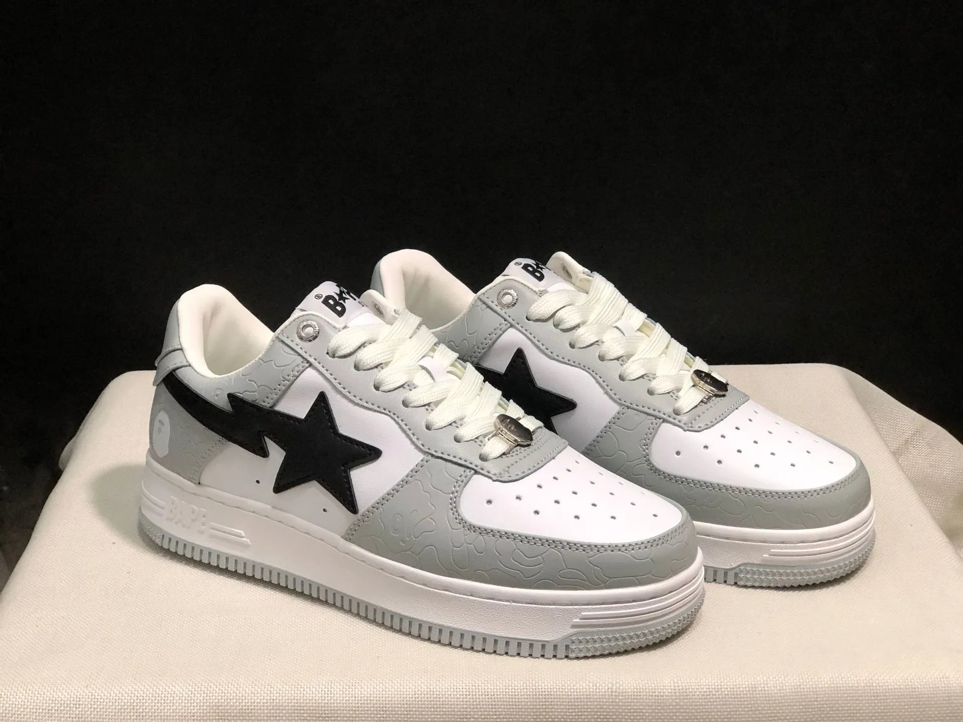 21 gray white black