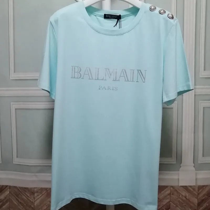 16 Light blue