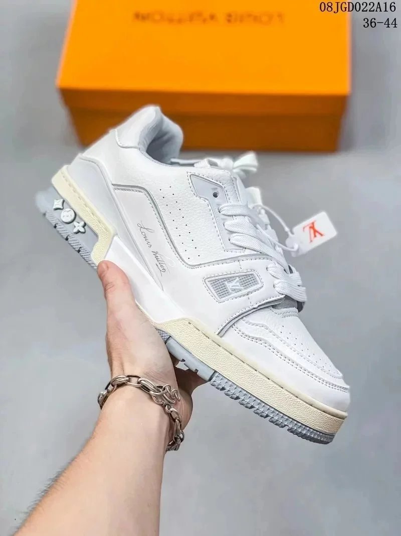 Leather gray-white