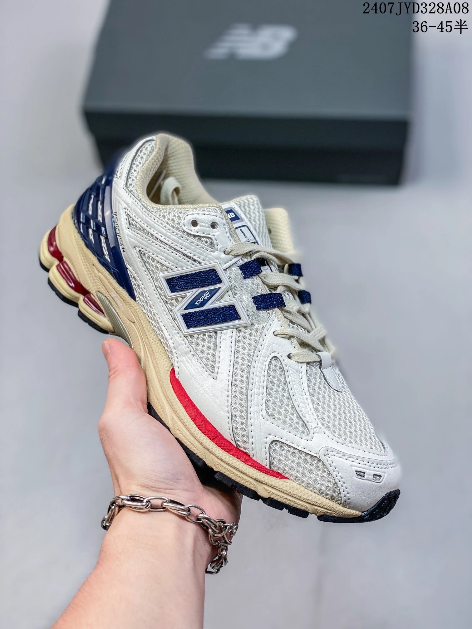 06 White