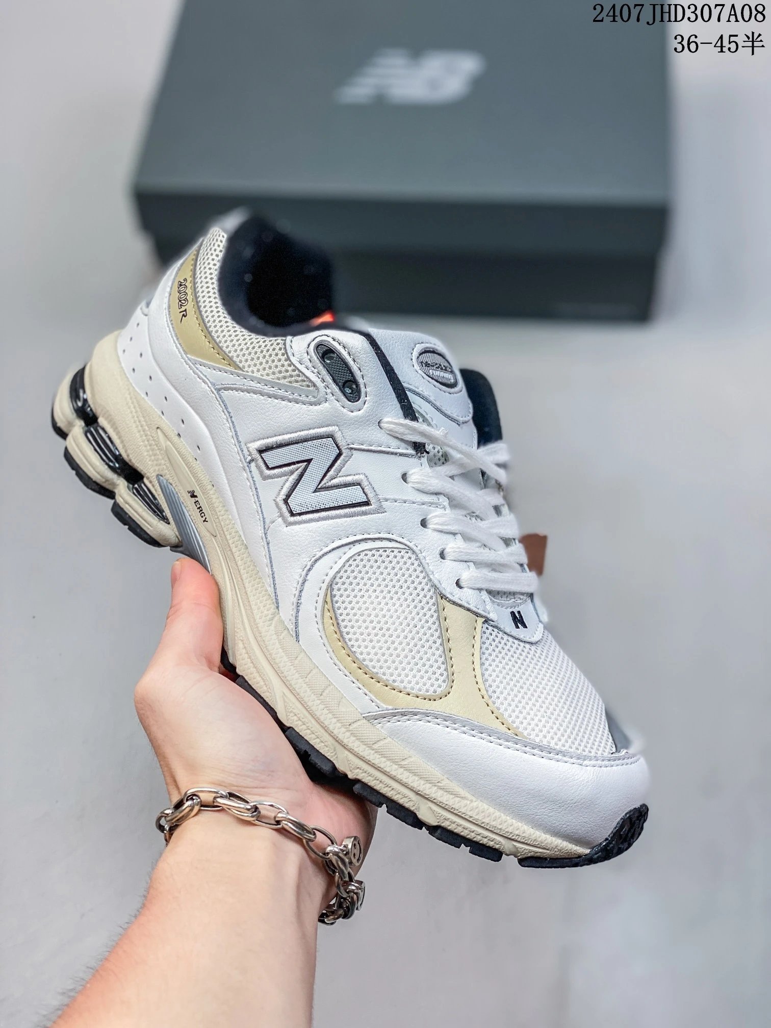 18 white