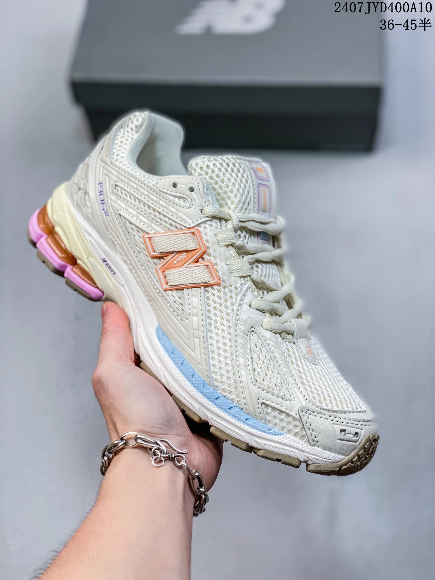 28 white