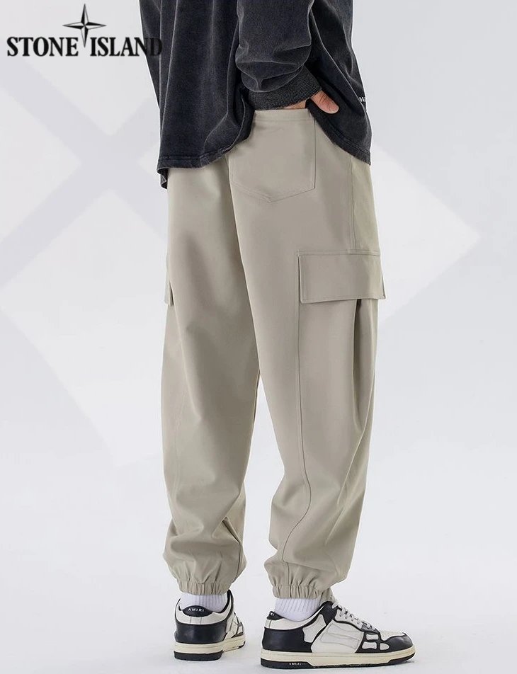 24 Off-white