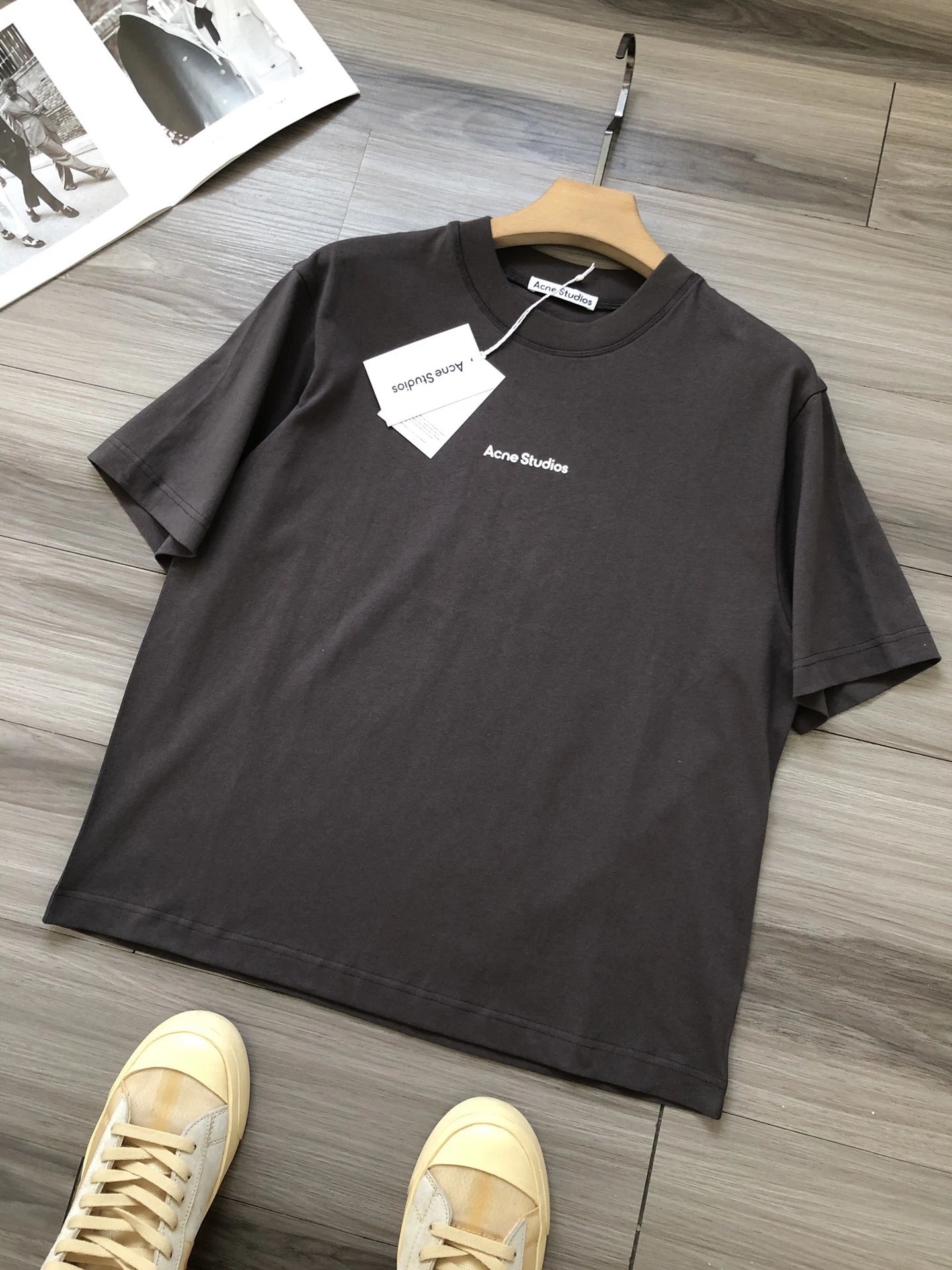14 black
